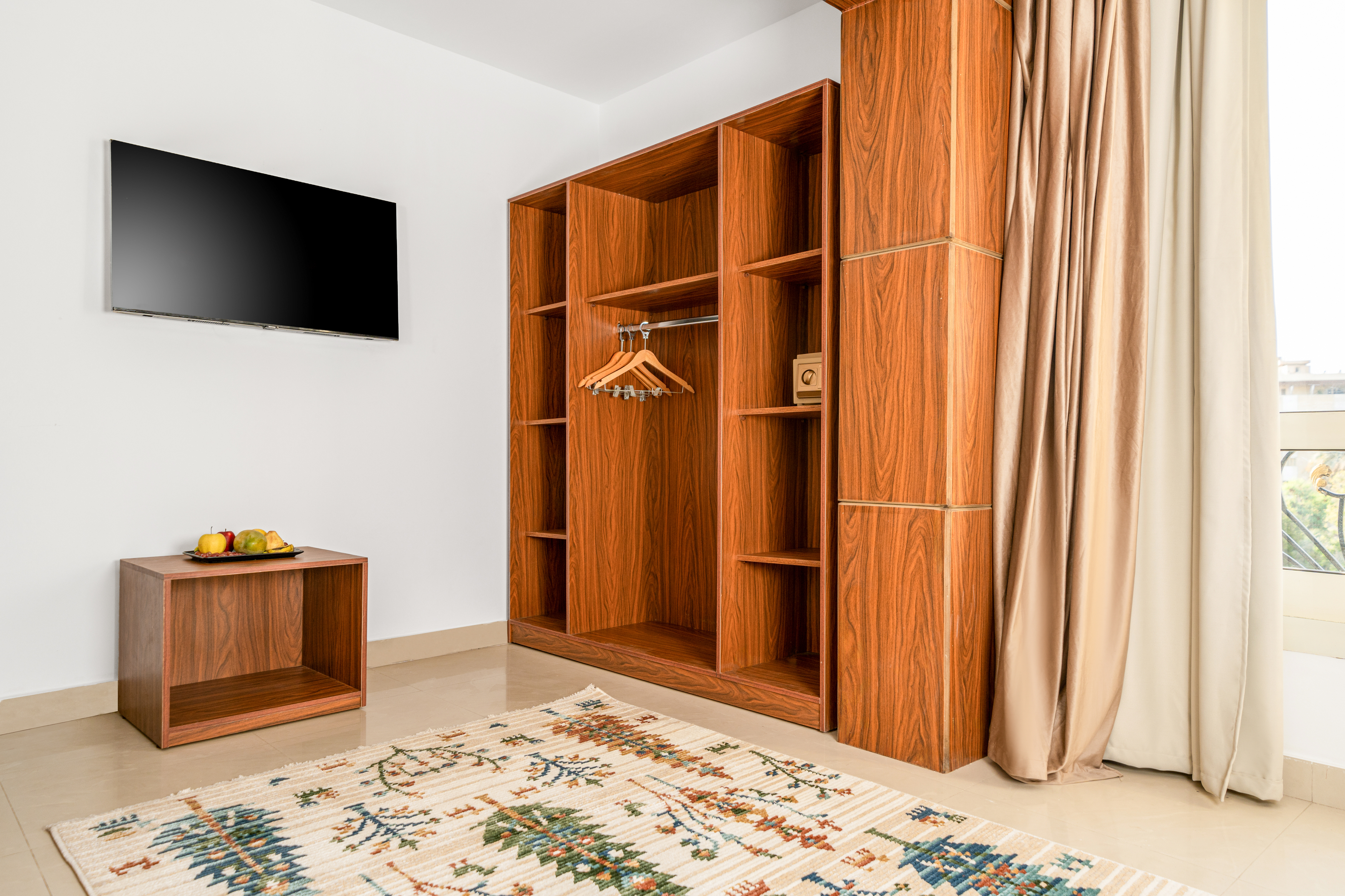 Double or Twin Standard