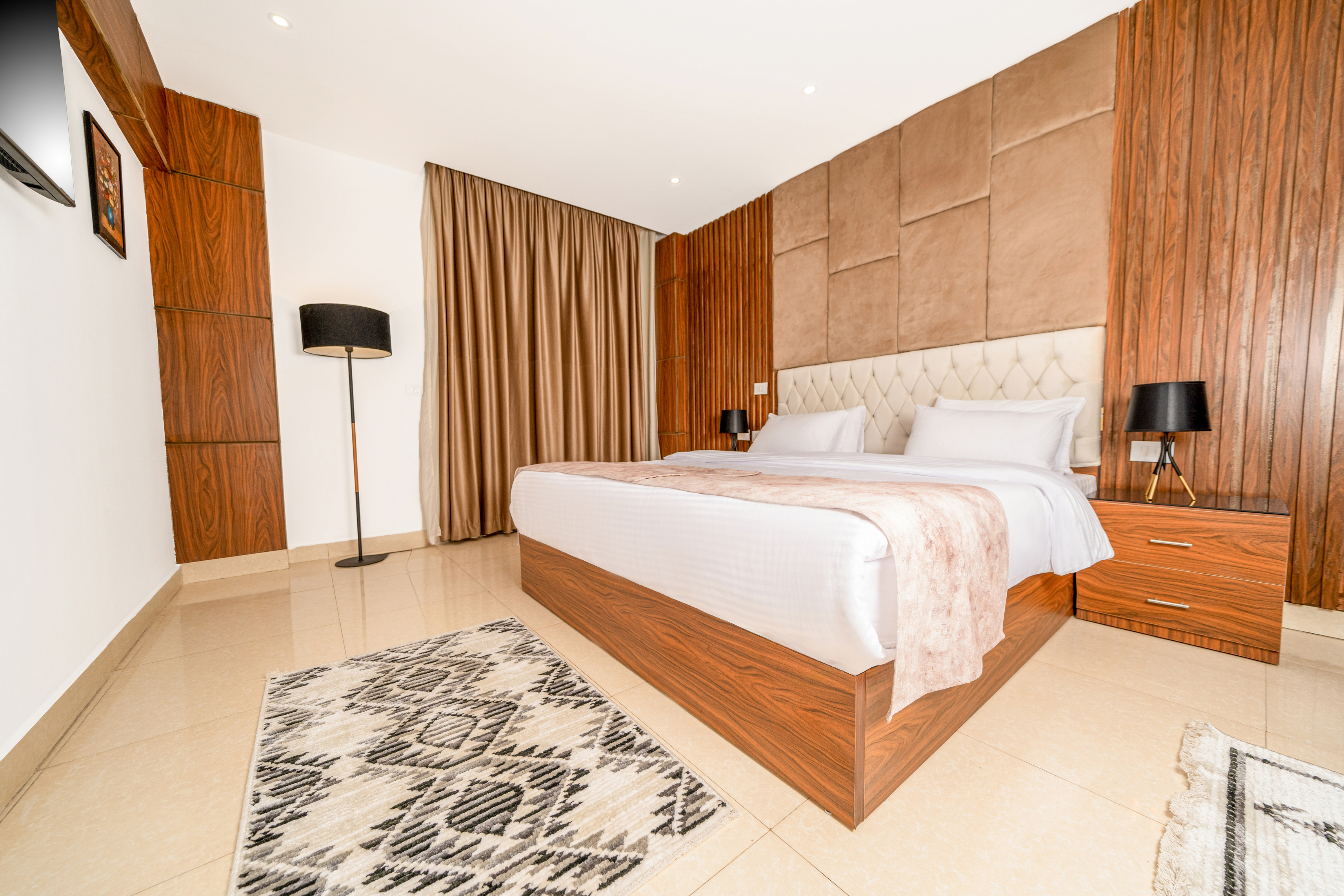 Junior Suite with Views