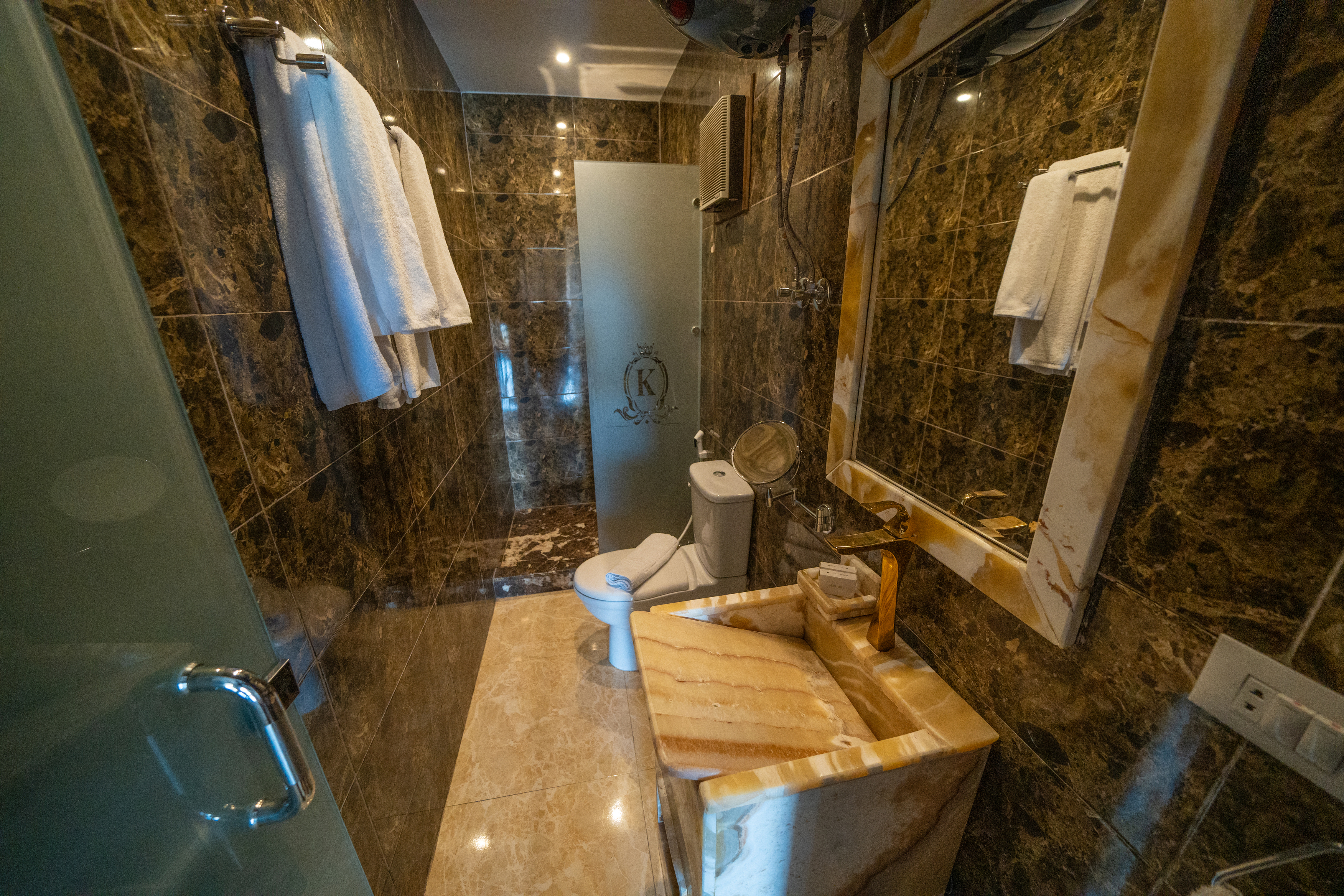 Junior Suite with Views