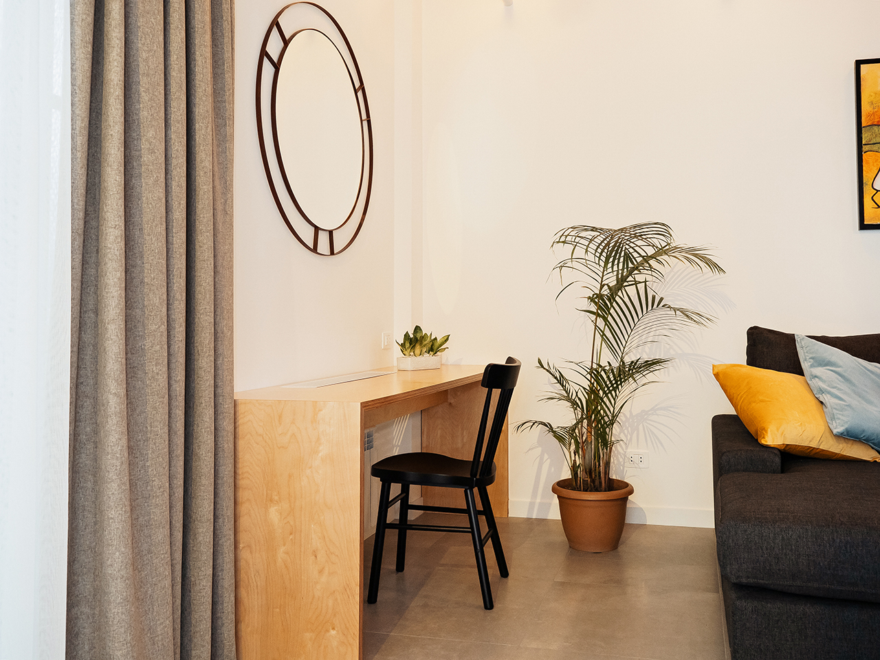 Triple Deluxe One Bed