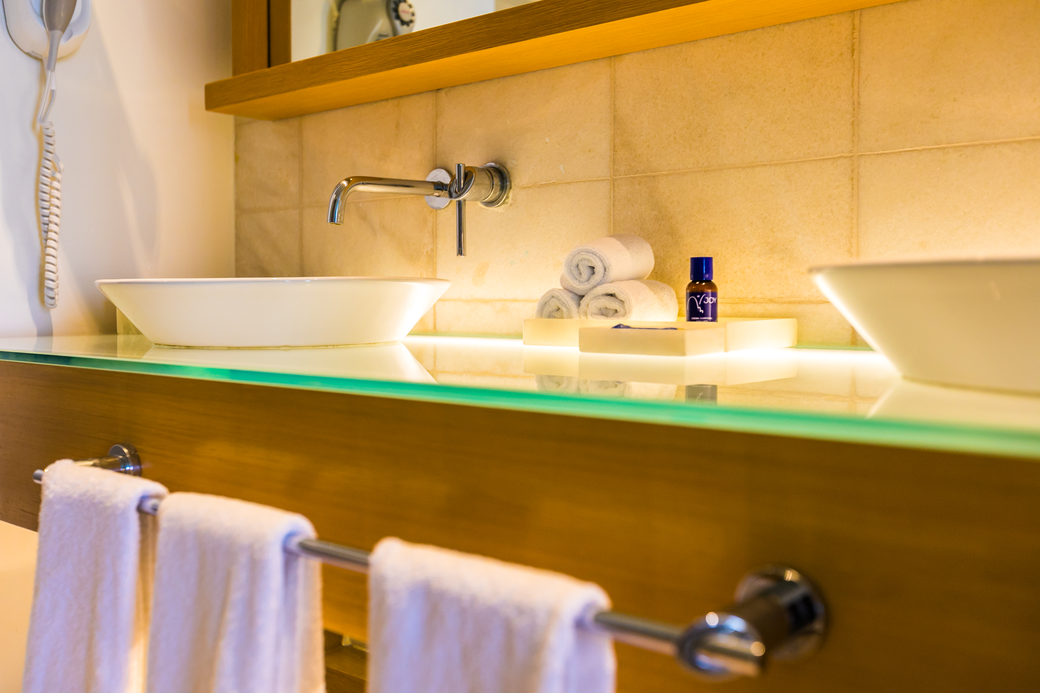 Double Deluxe King Bed