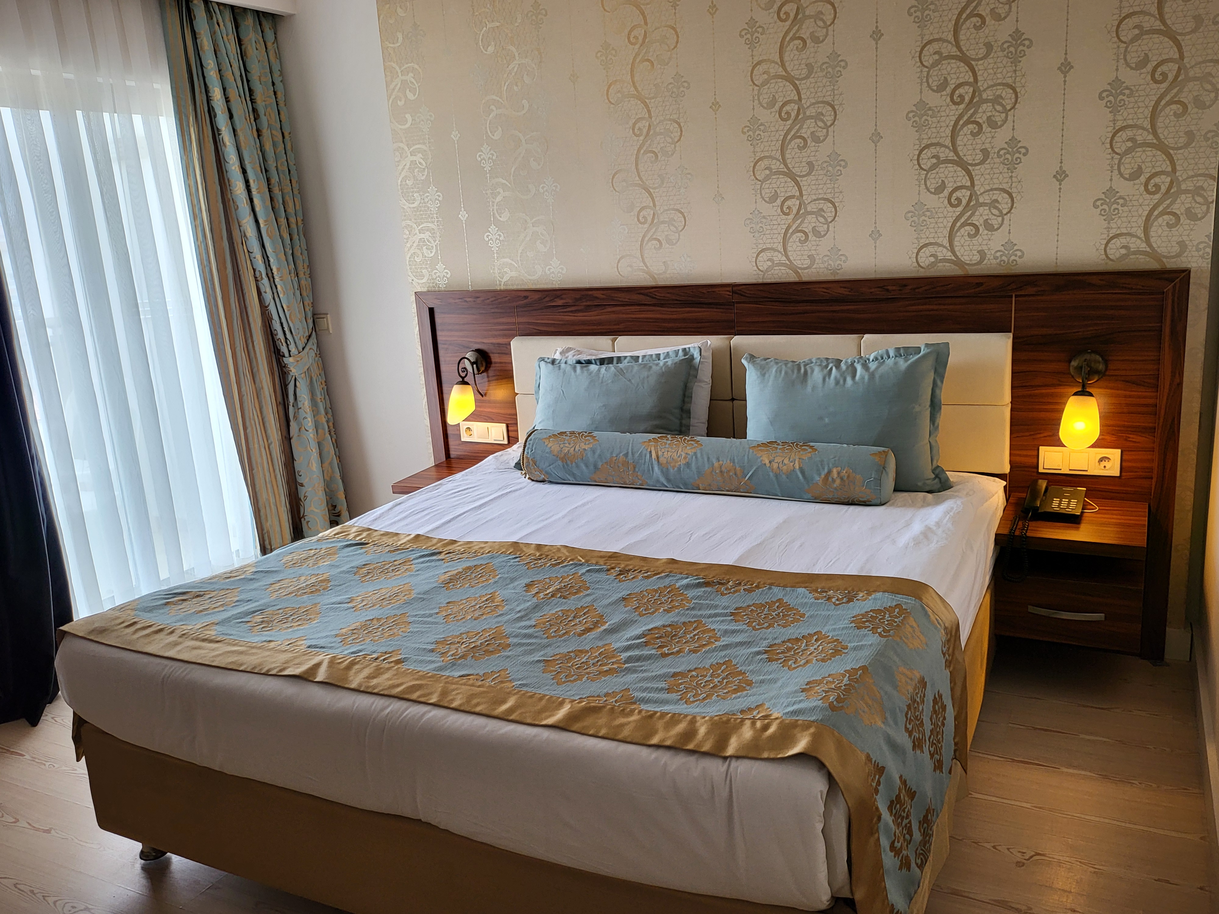 Double or Twin Standard