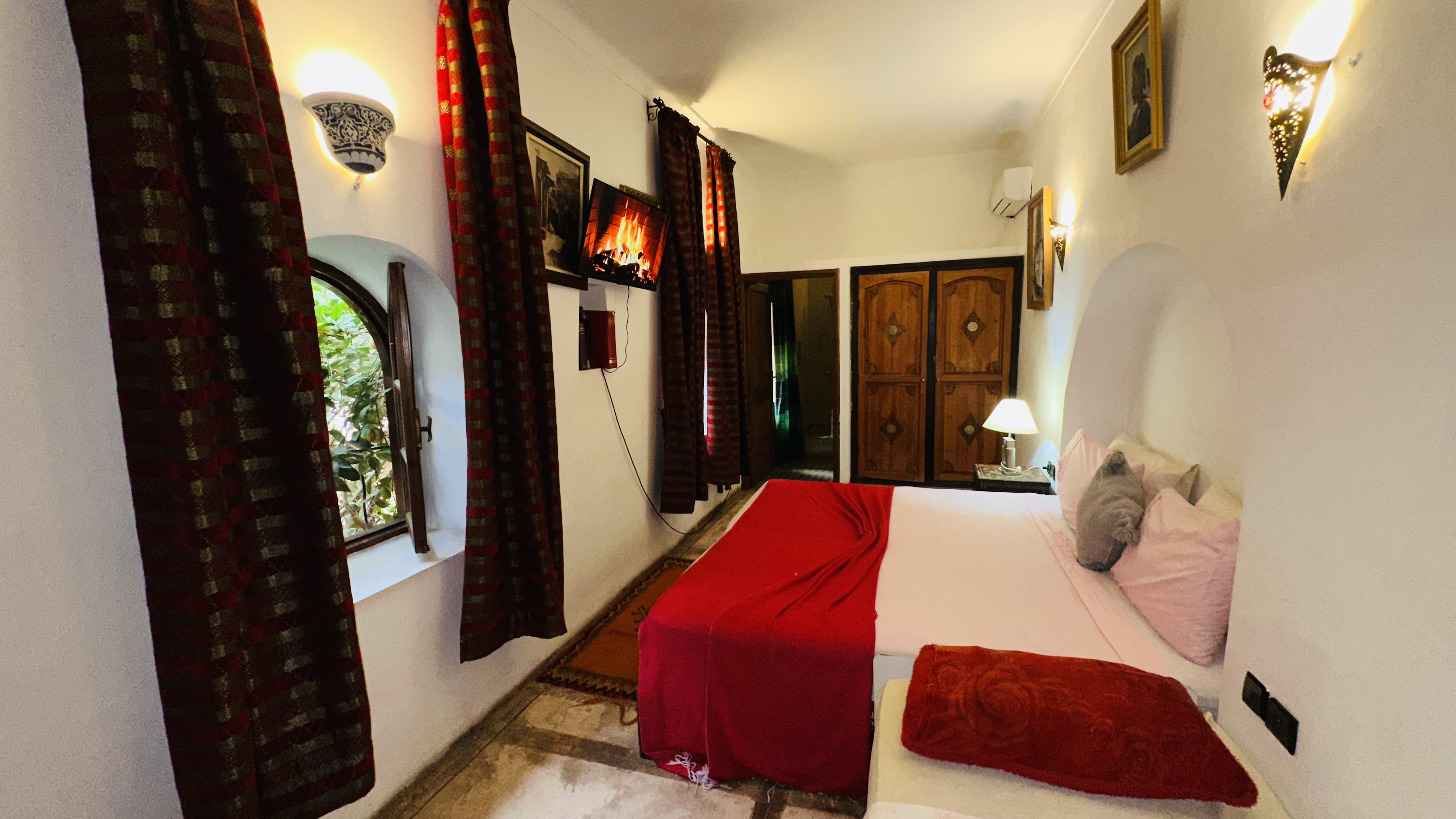 Double One Bedroom One Bathroom