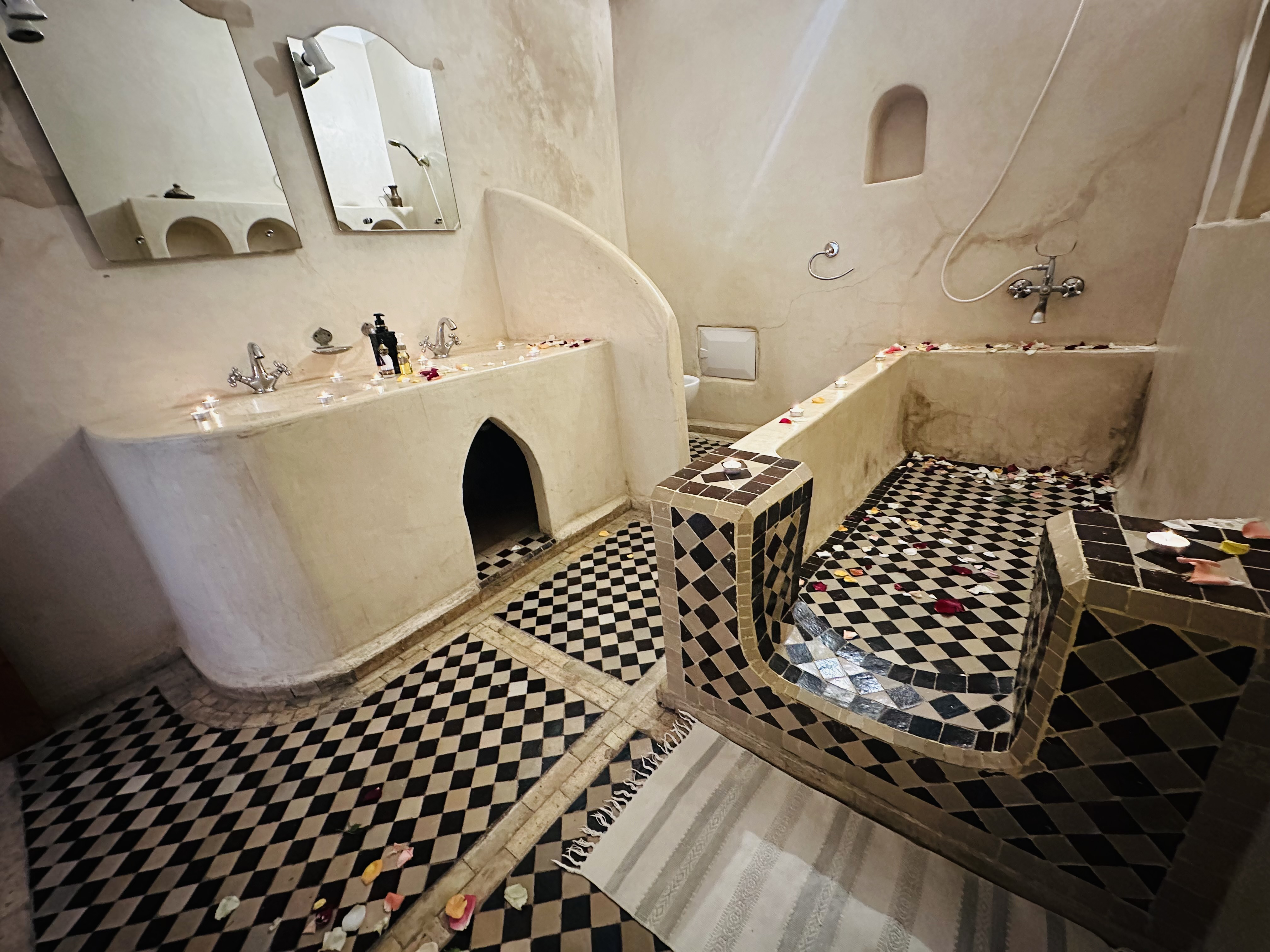 Double One Bedroom One Bathroom