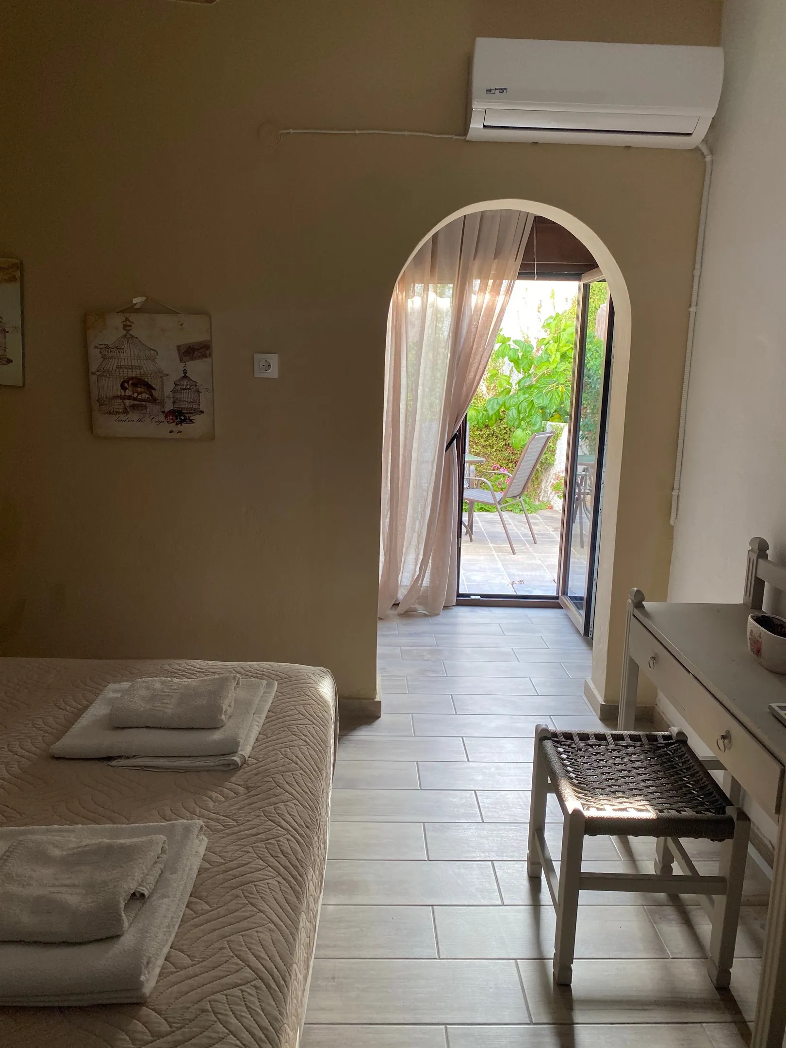 Studio Side Sea View