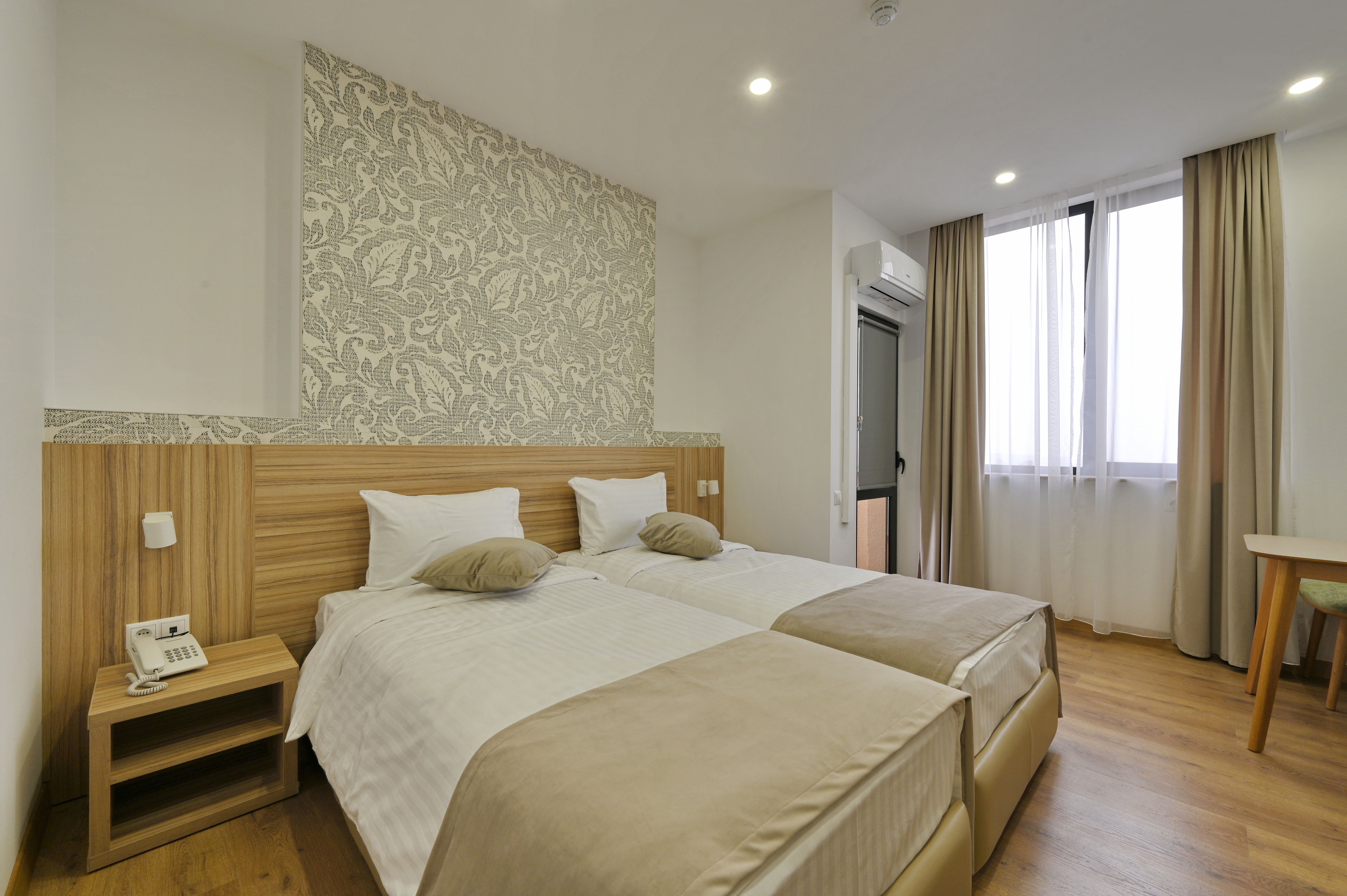 Double or Twin Standard