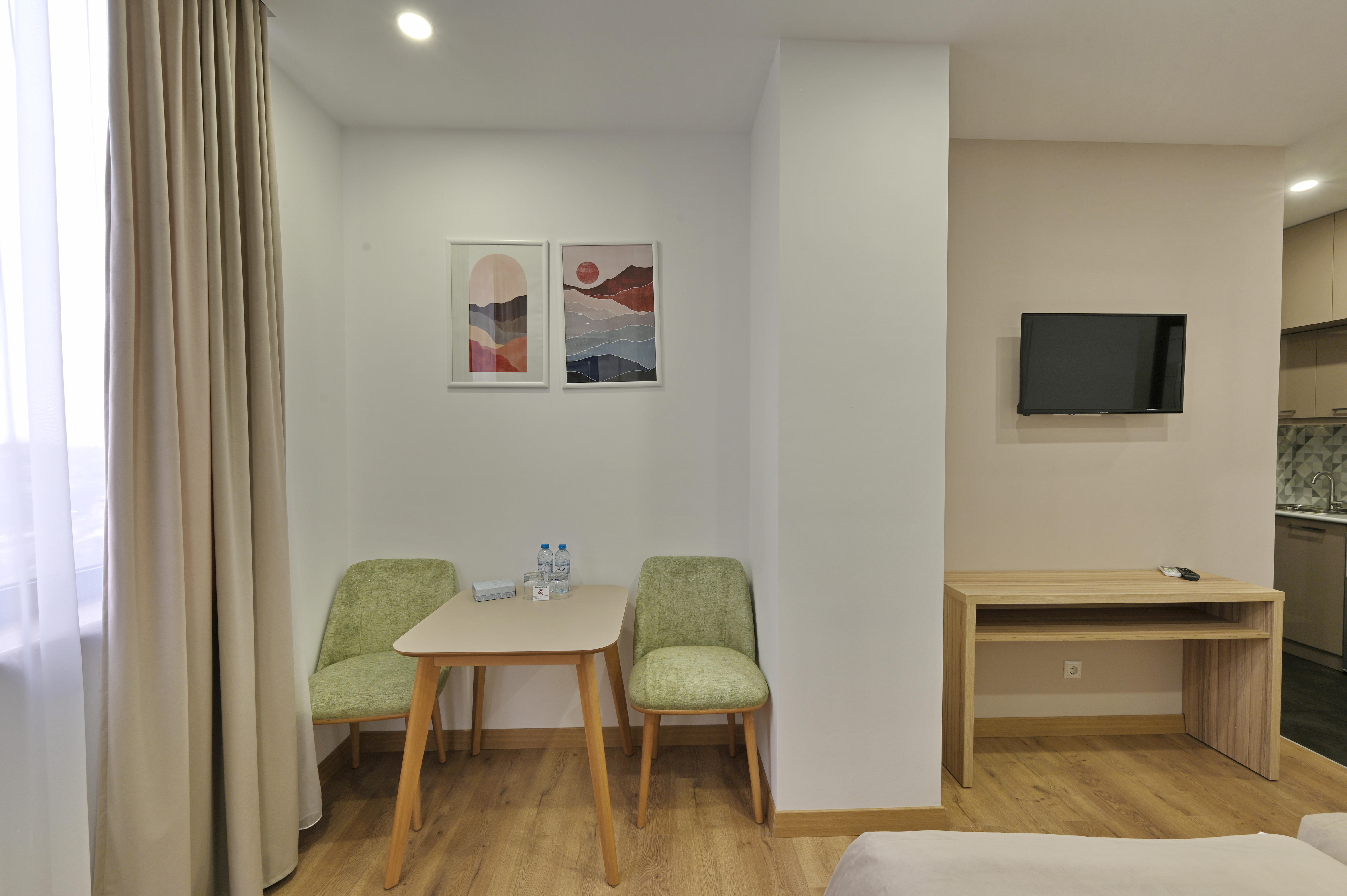 Double or Twin Standard