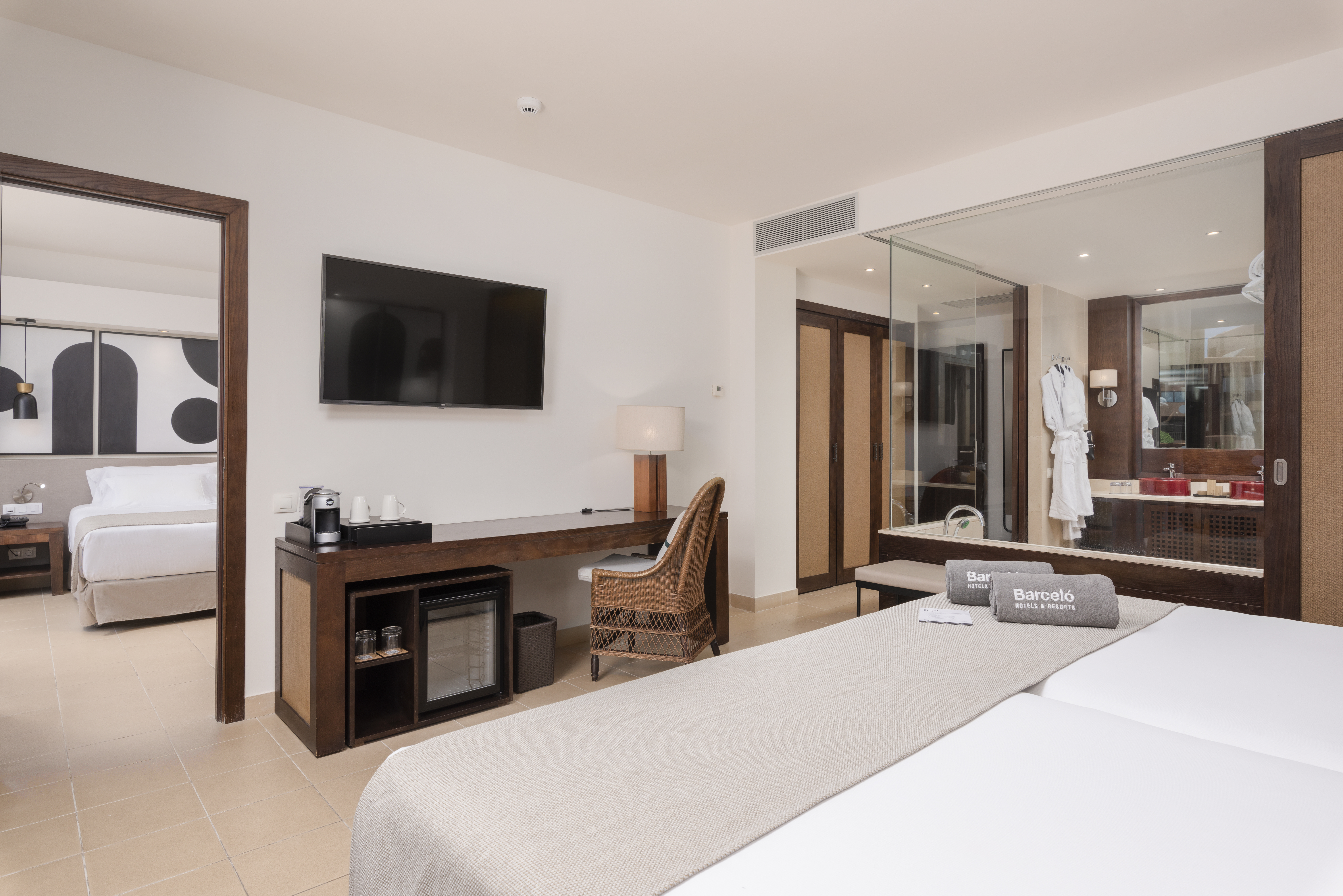 Family Room Connecting Room