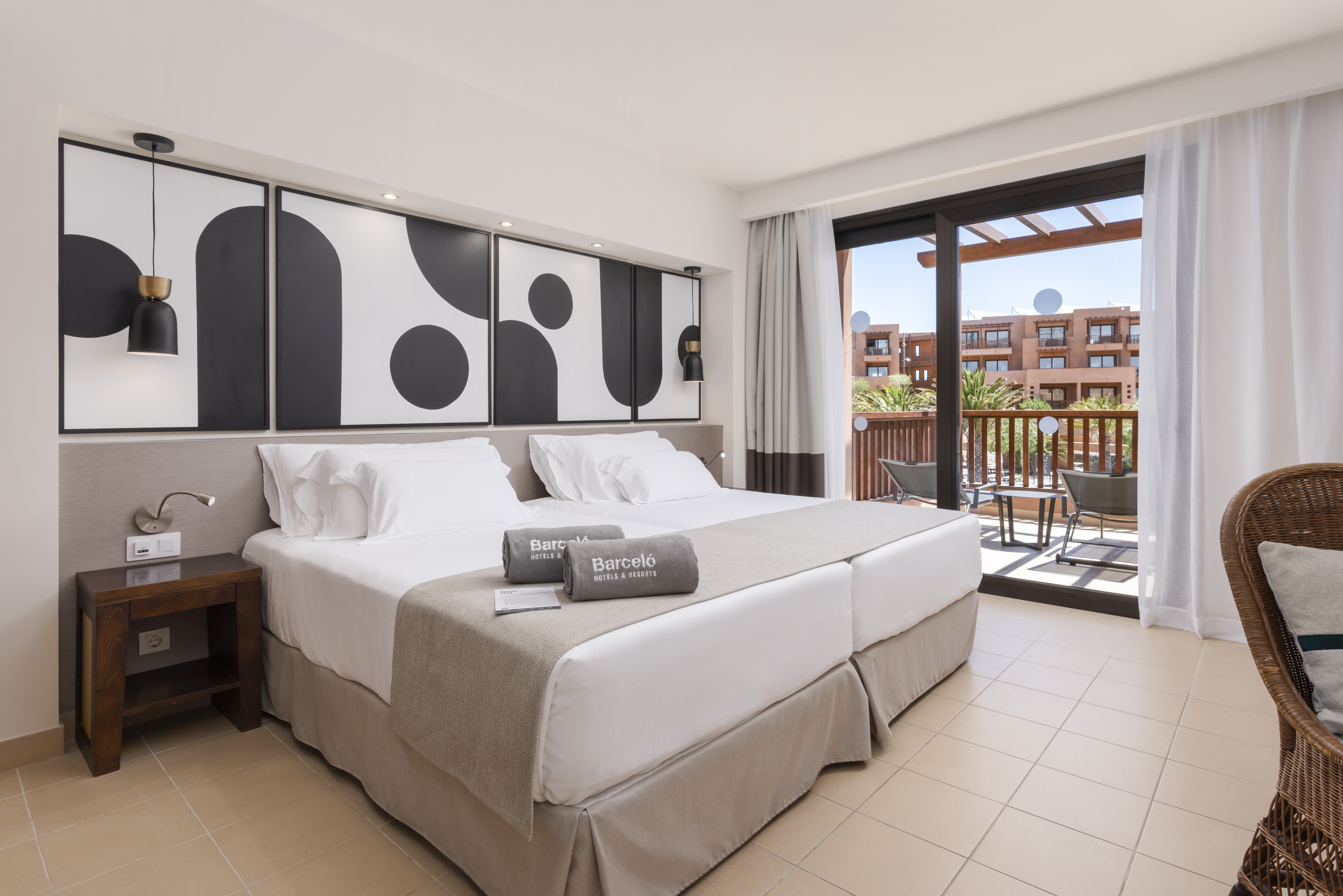 Family Room Connecting Room