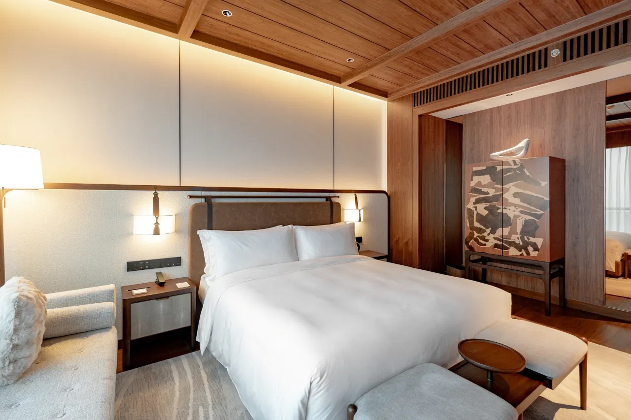 Double King Size Bed