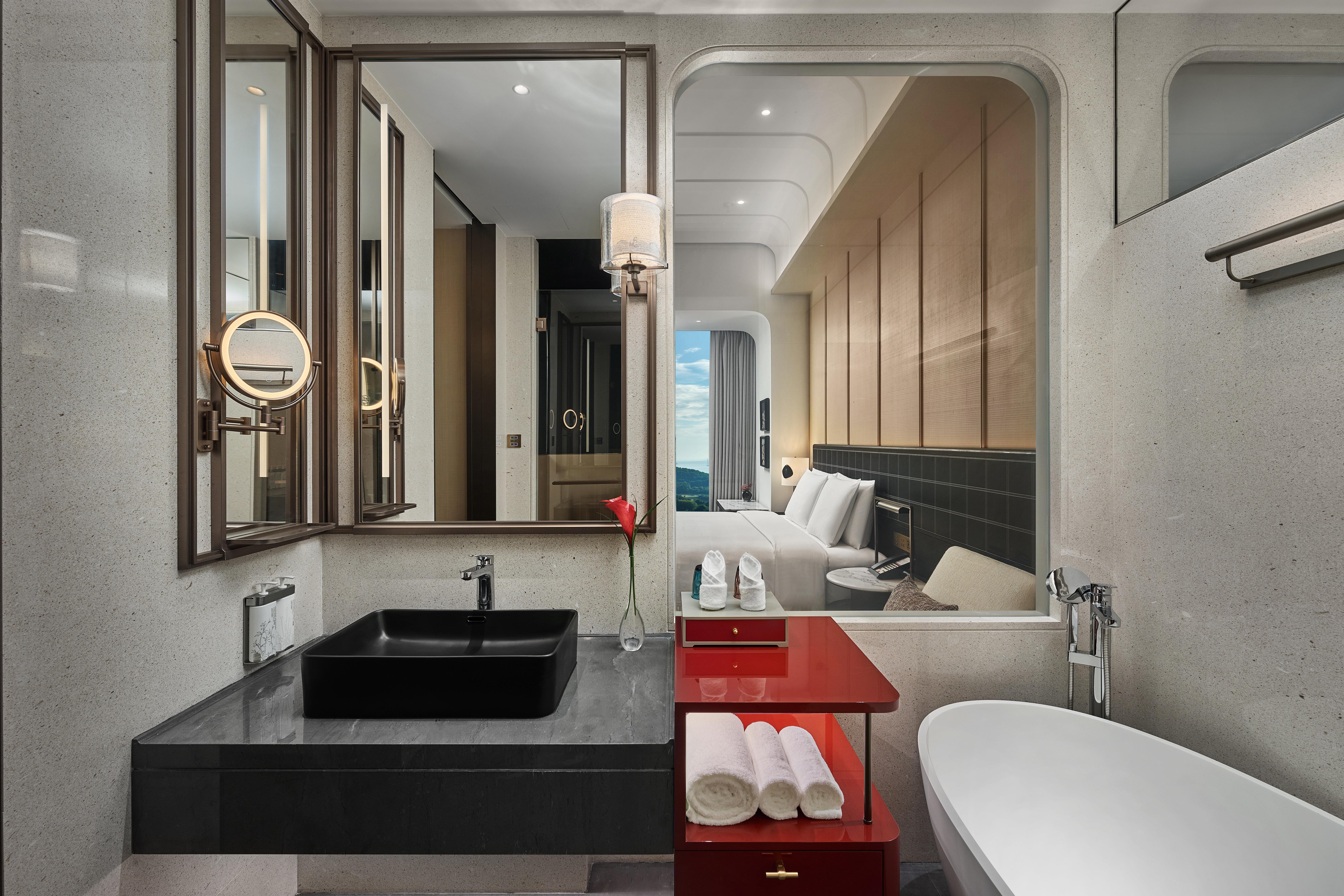 Double Ocean View King Bed