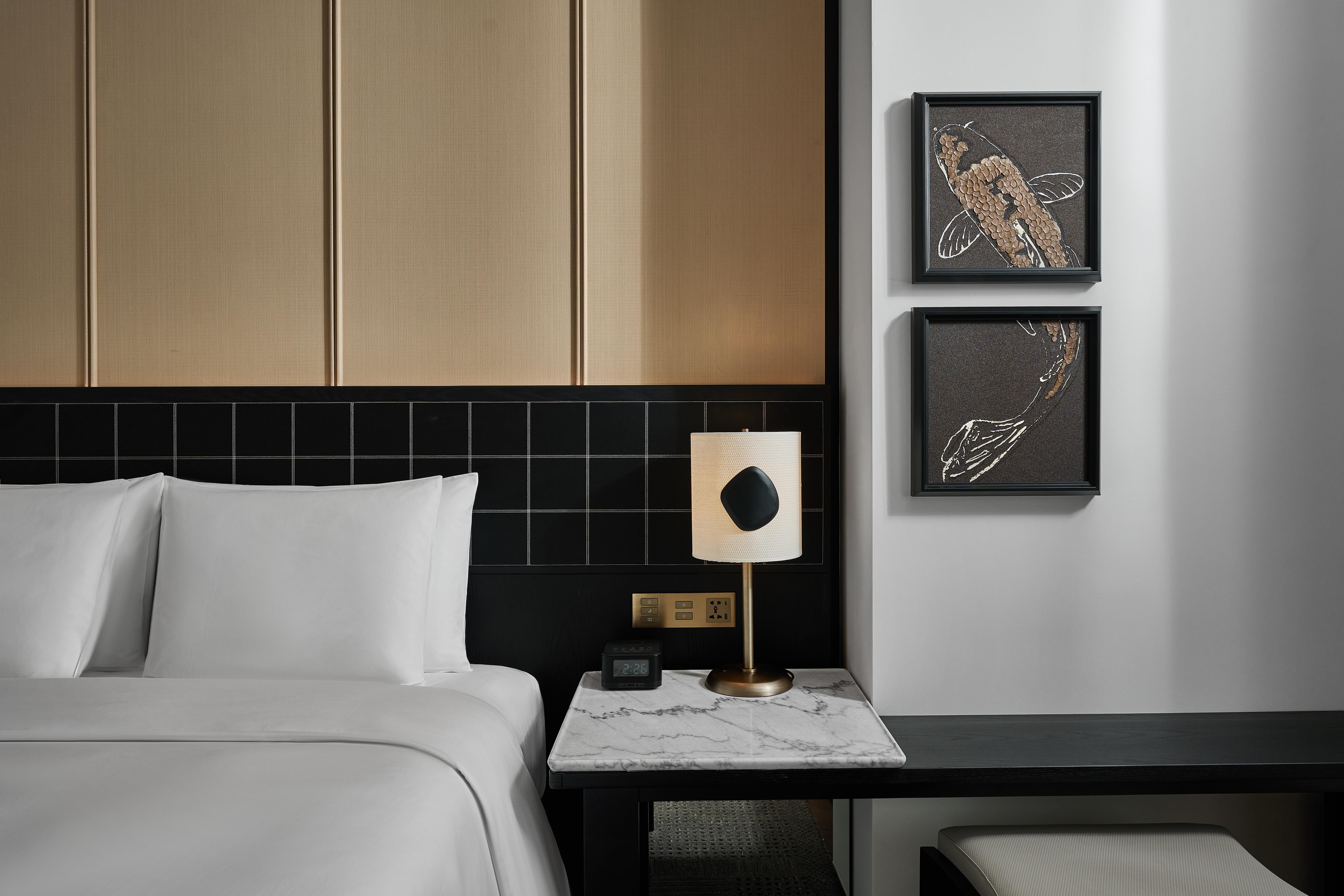 Double Accessible King Size Bed