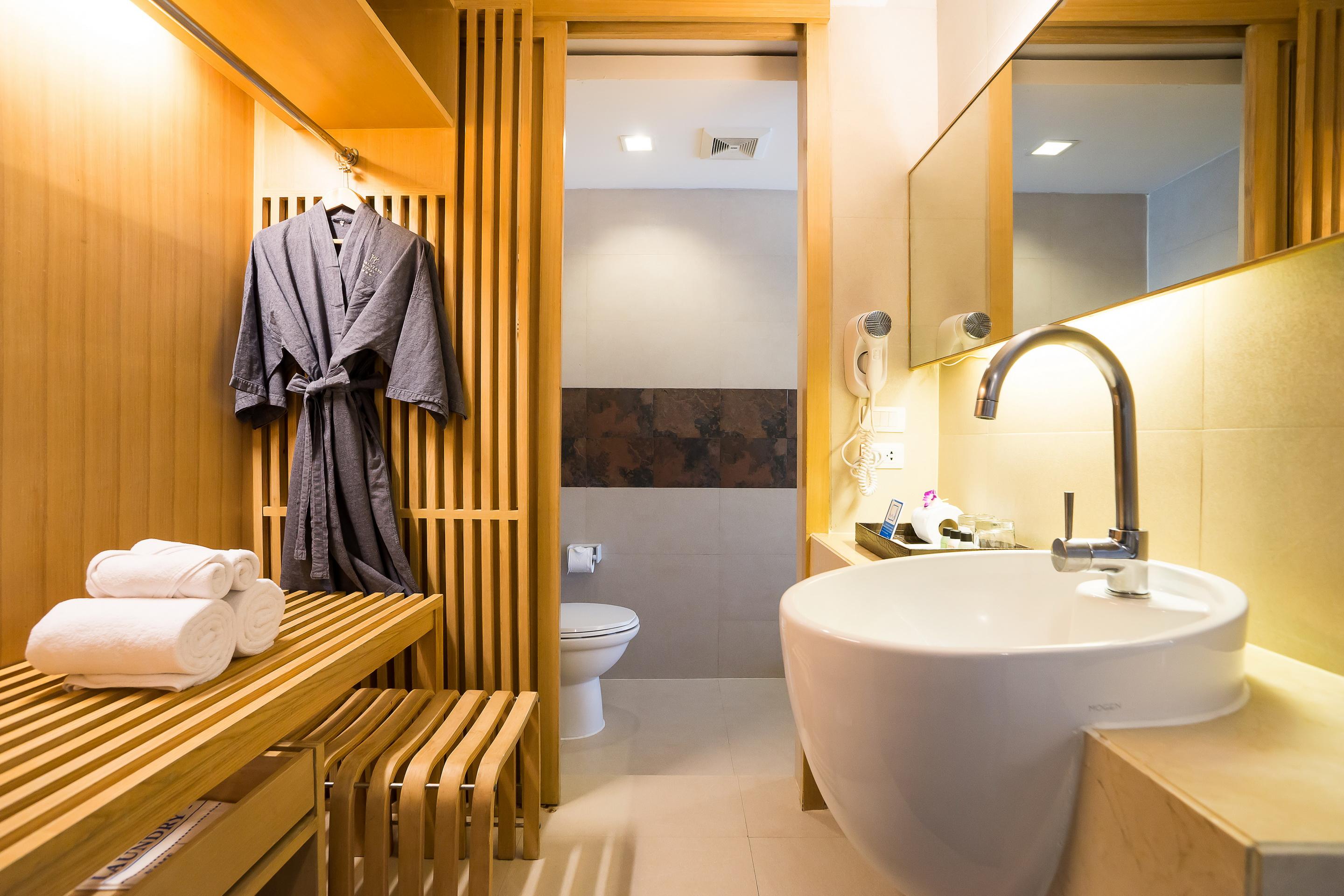 Double or Twin Deluxe