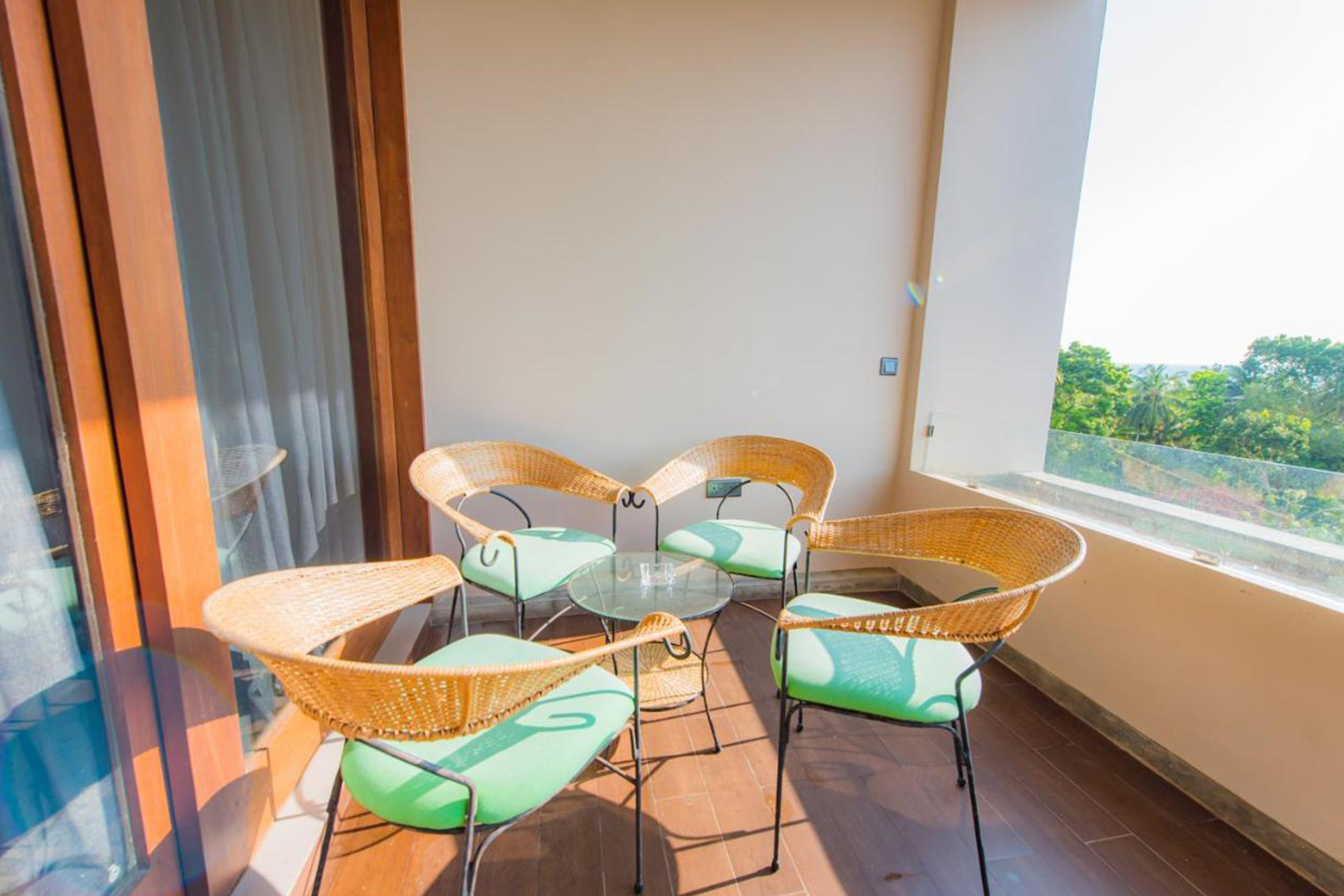 Double Superior Pool View