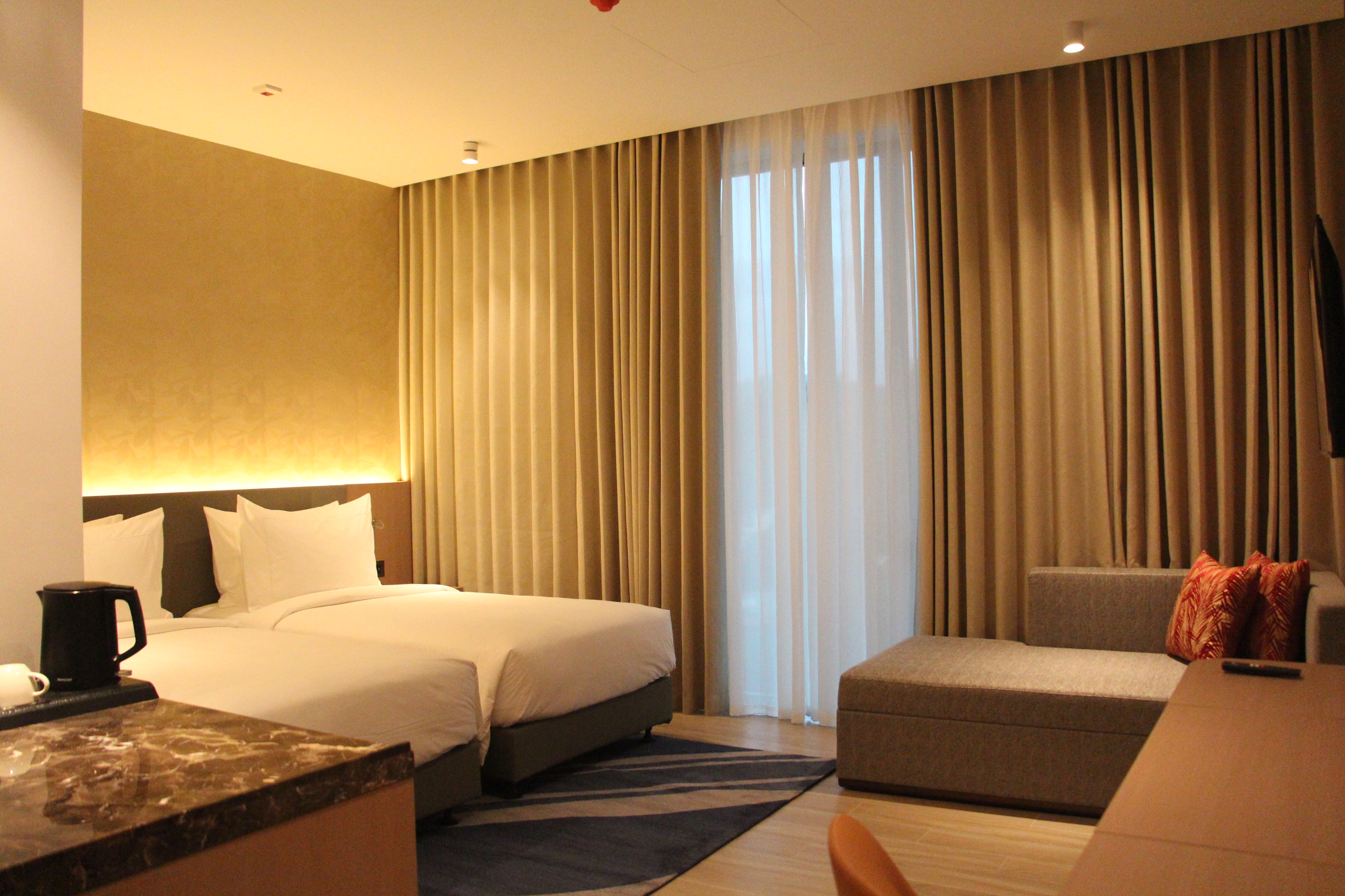 Twin Superior City View