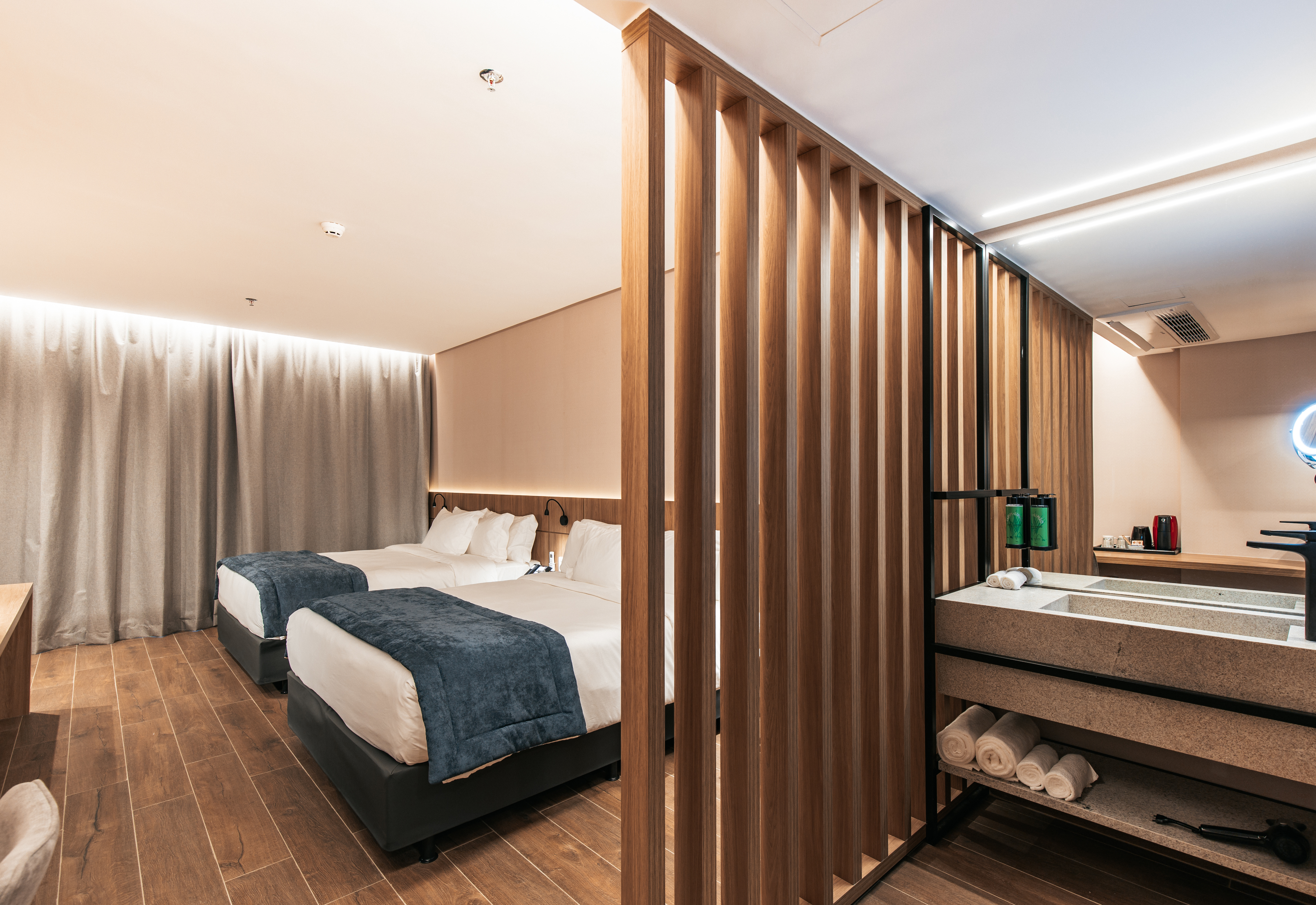 Single Superior with Double Bed