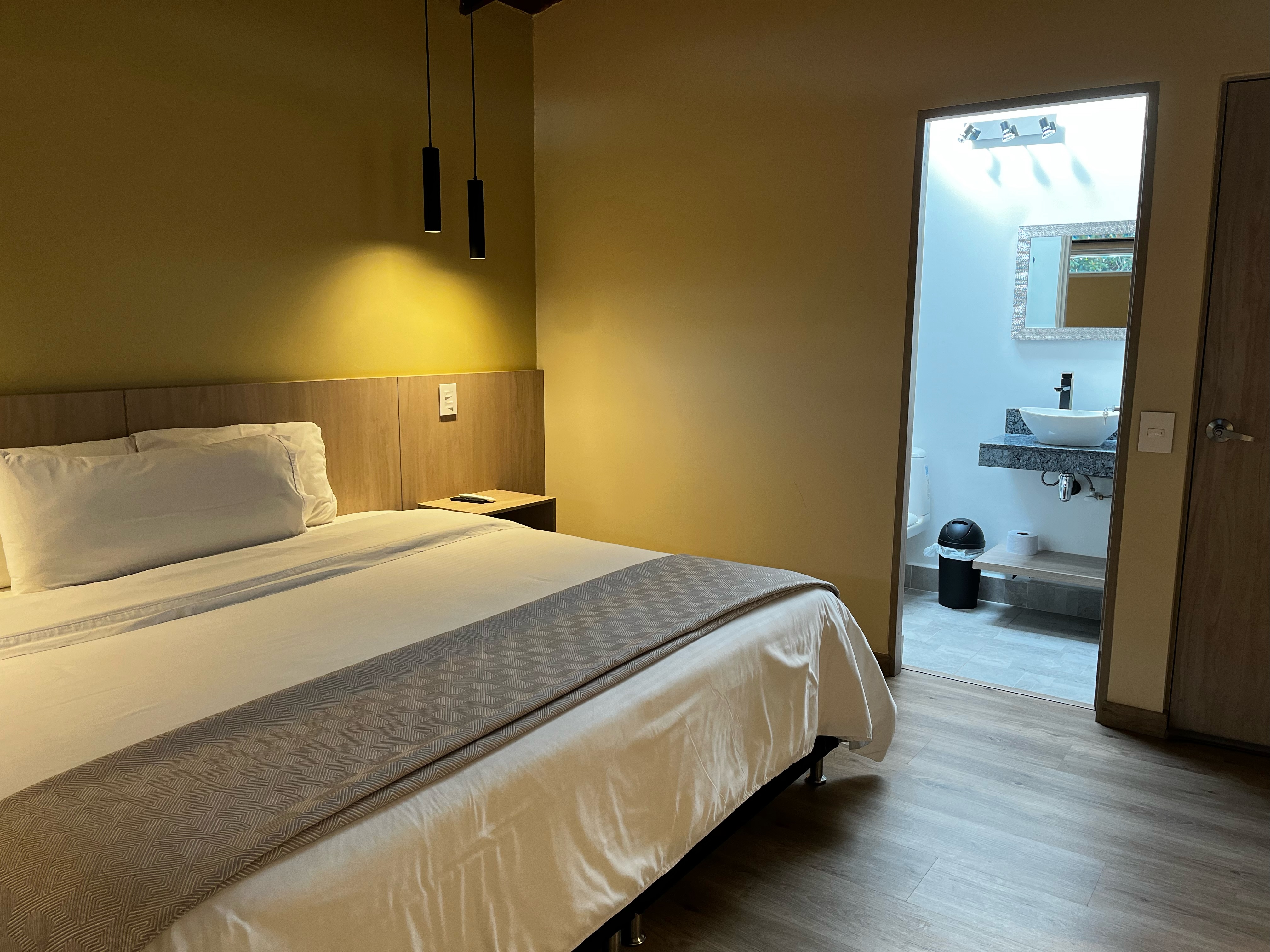 Double Deluxe King Bed