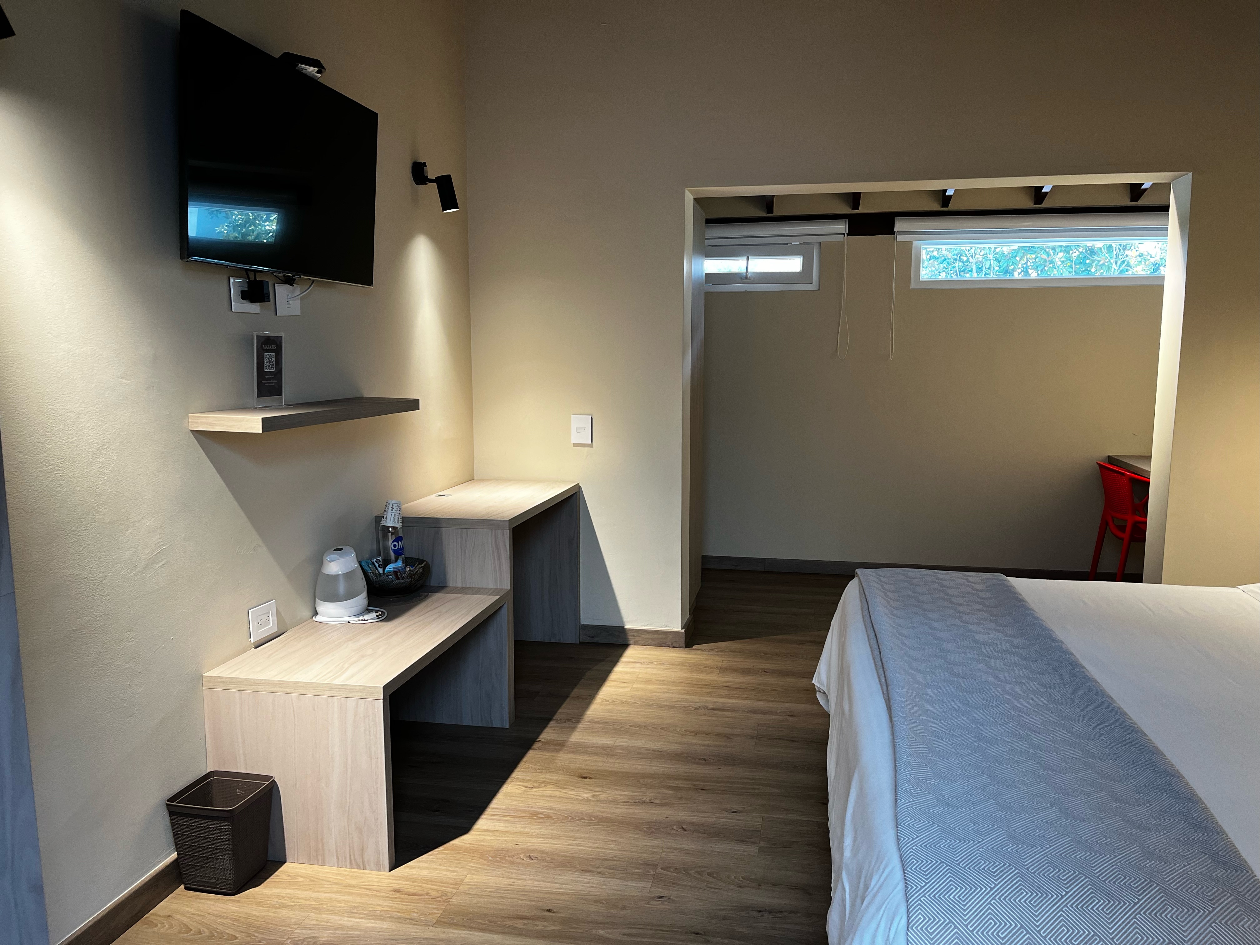 Double Deluxe King Bed