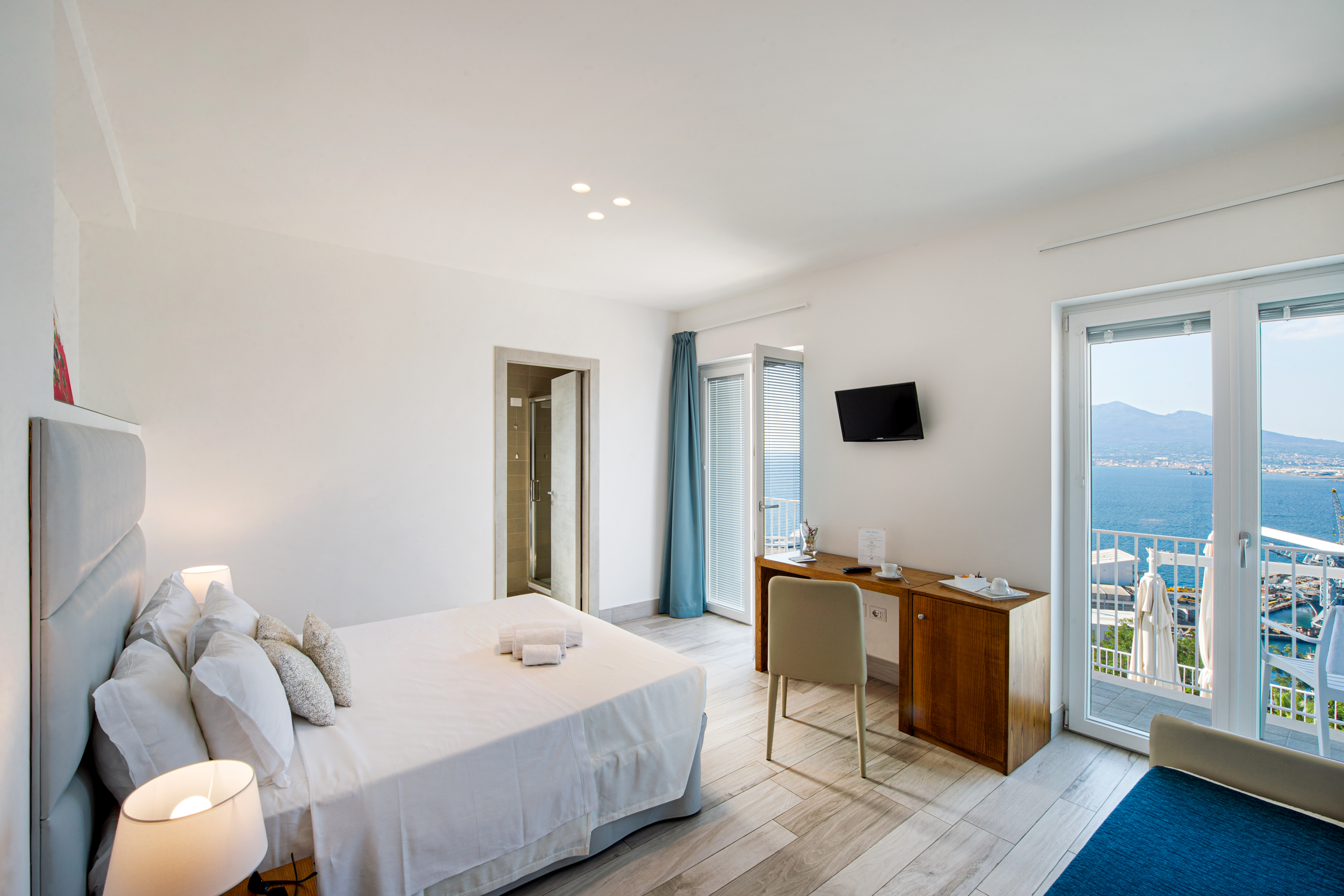 Double Superior Sea View