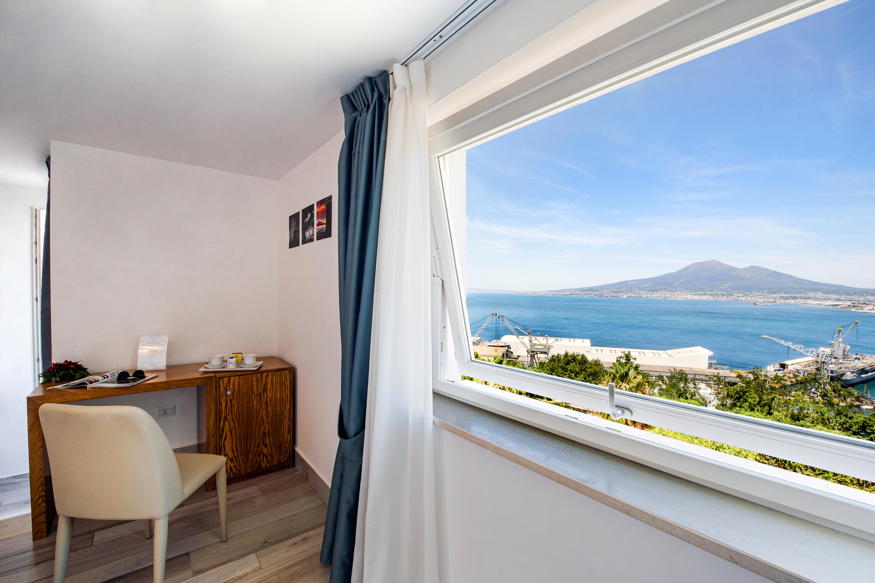 Junior Suite with Jacuzzi