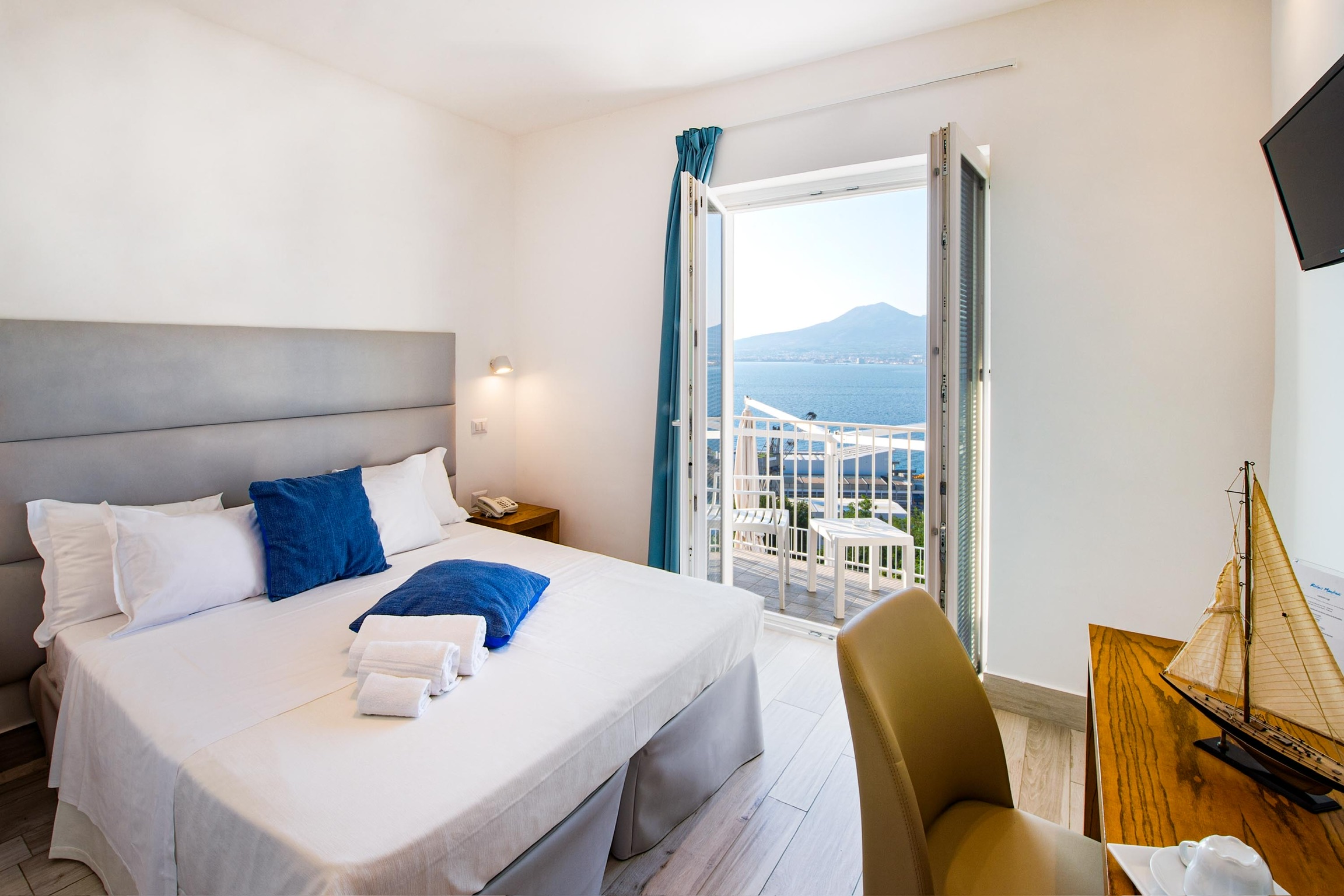 Double or Twin Sea View