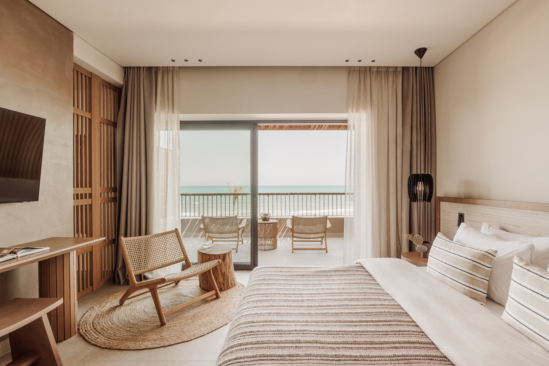 Room Grand Deluxe
