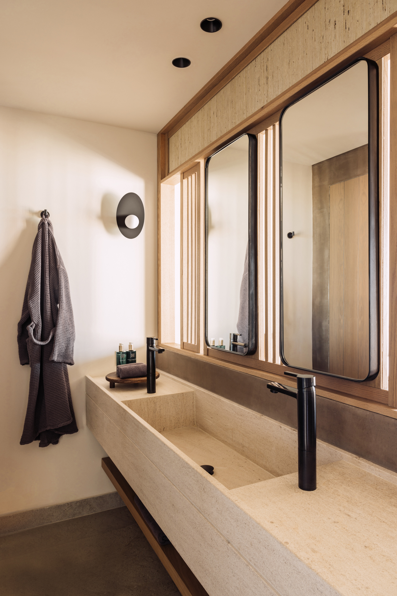 Room Deluxe