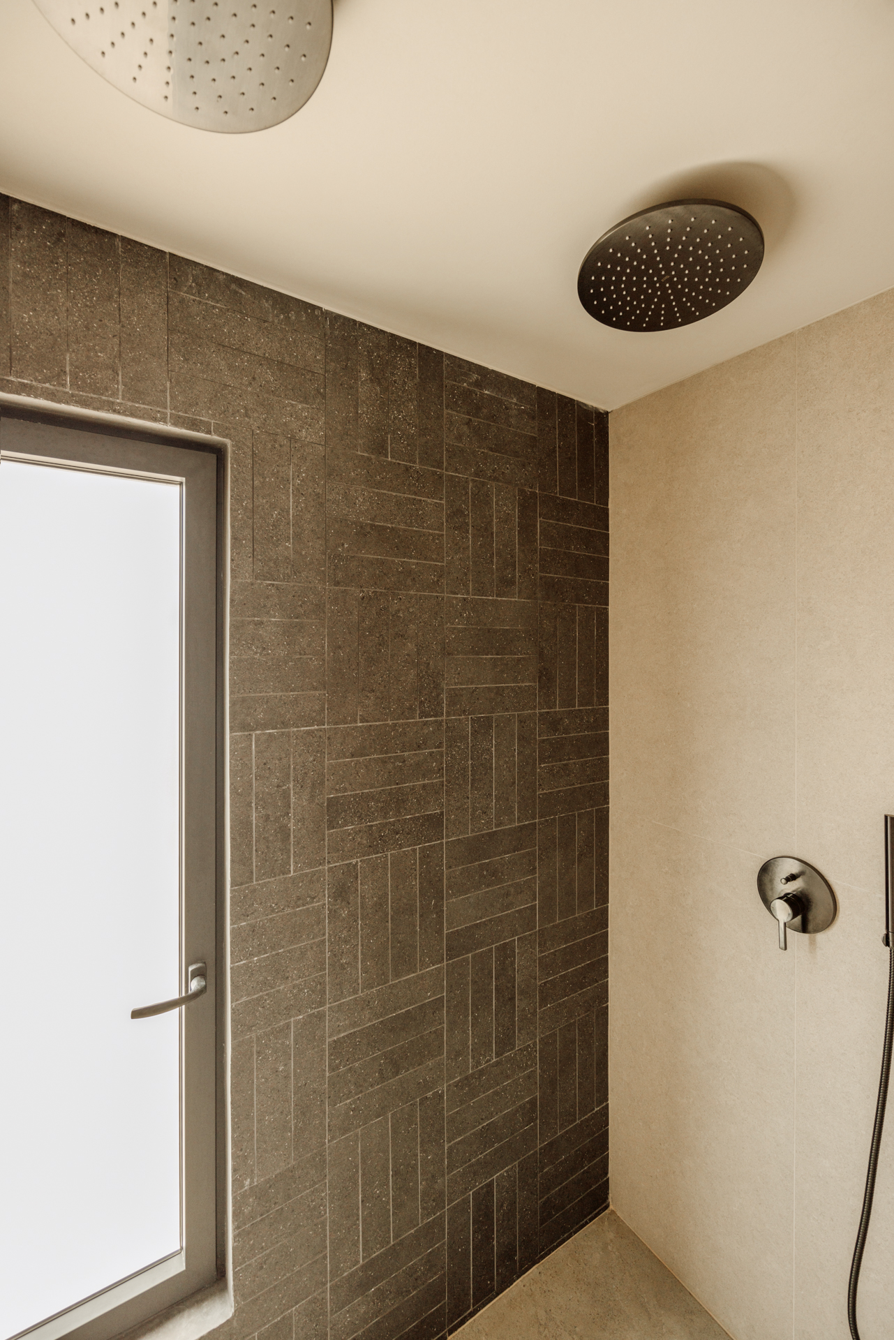 Room Grand Deluxe