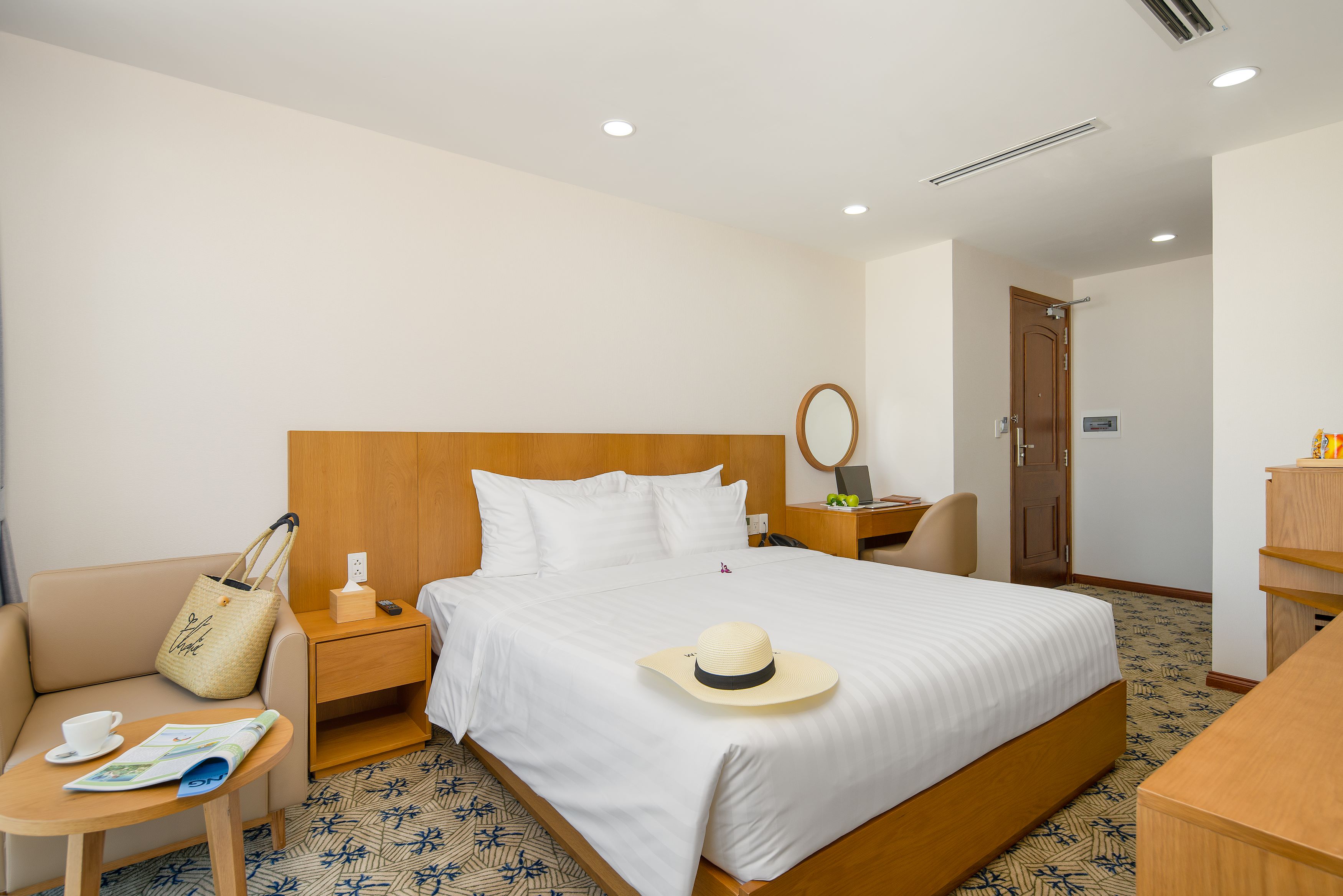 Double Superior Queen Bed