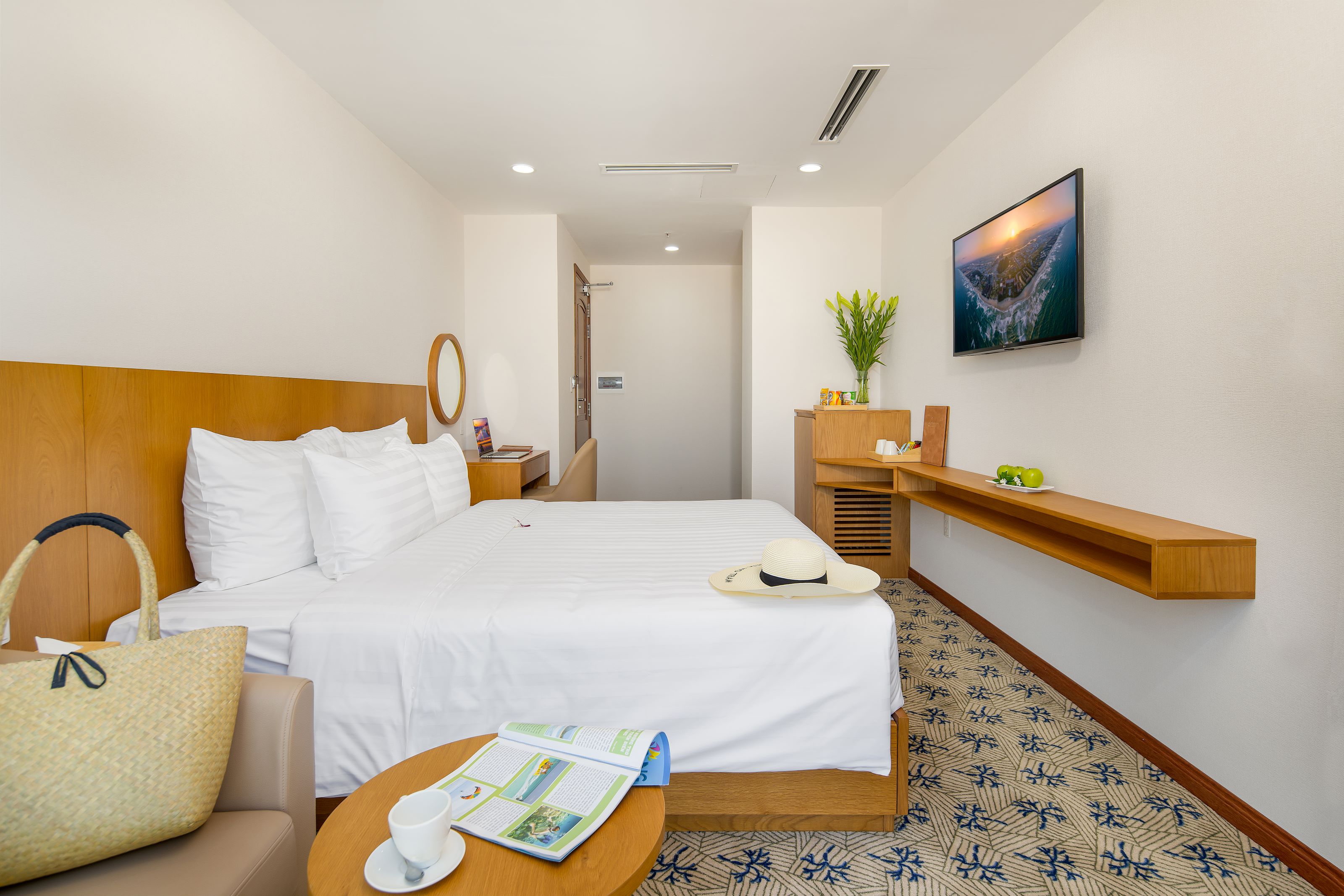 Double Superior Queen Bed