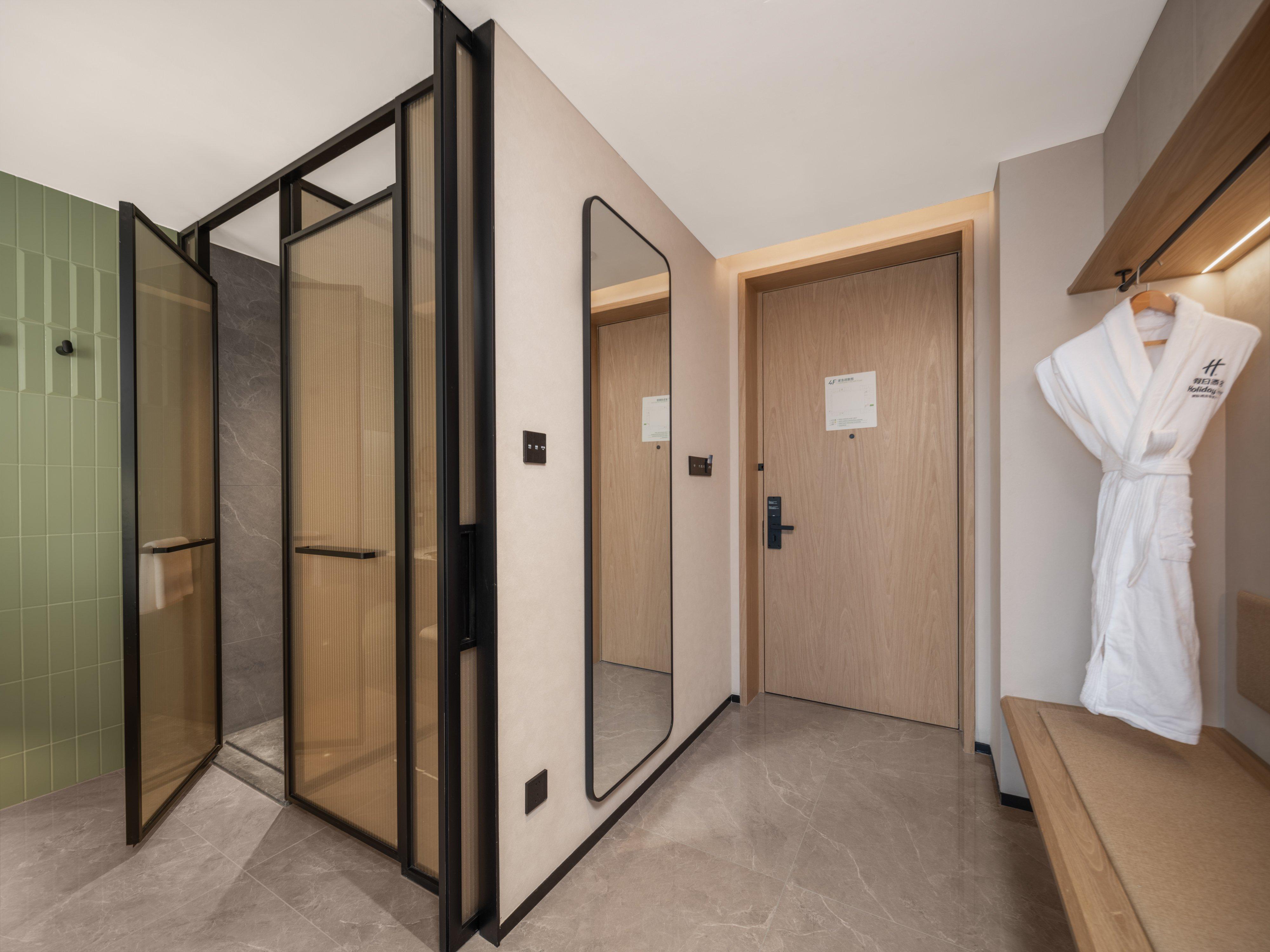 Double or Twin Standard