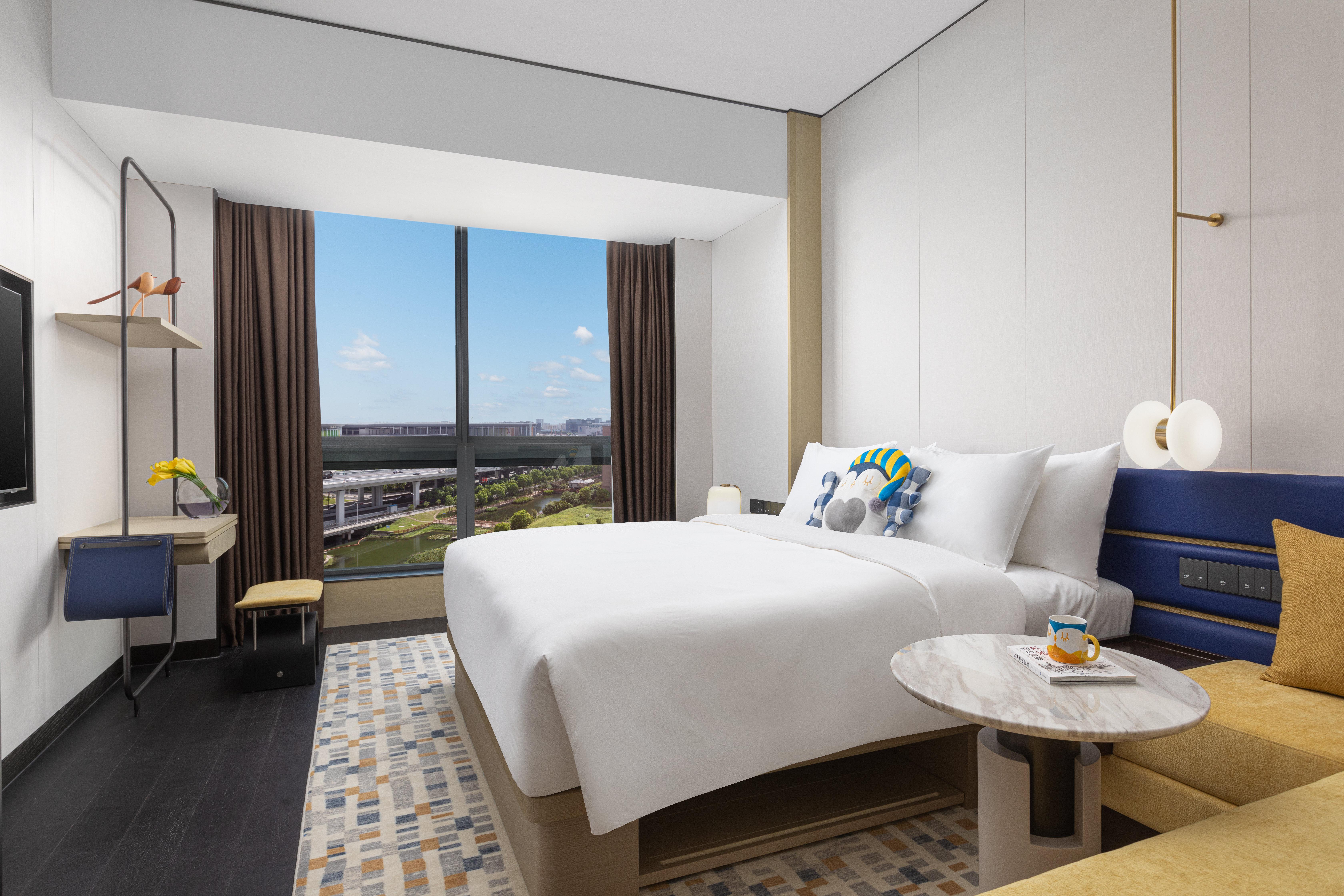 Double or Twin Standard