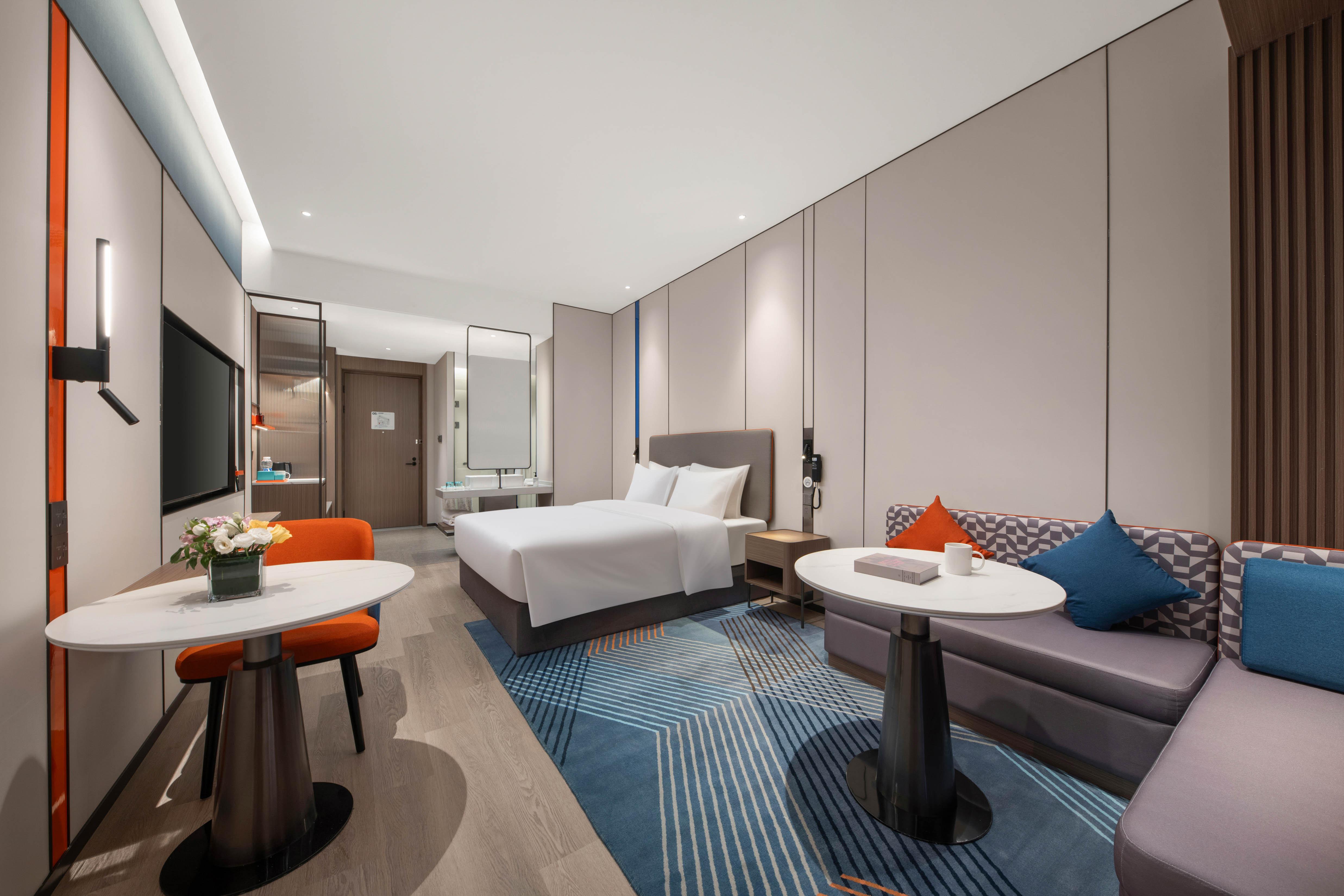 Double King Size Bed