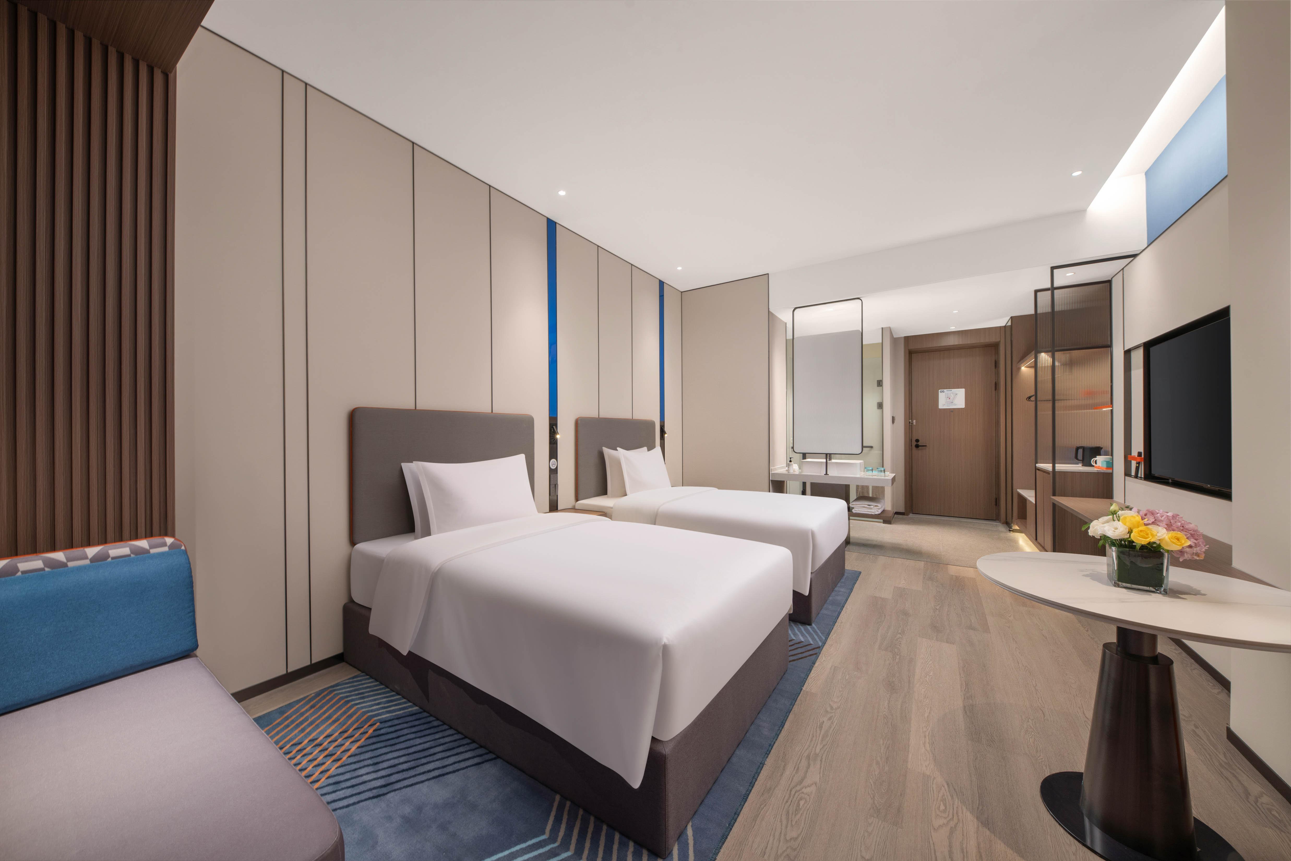 Quadruple Two Double Beds