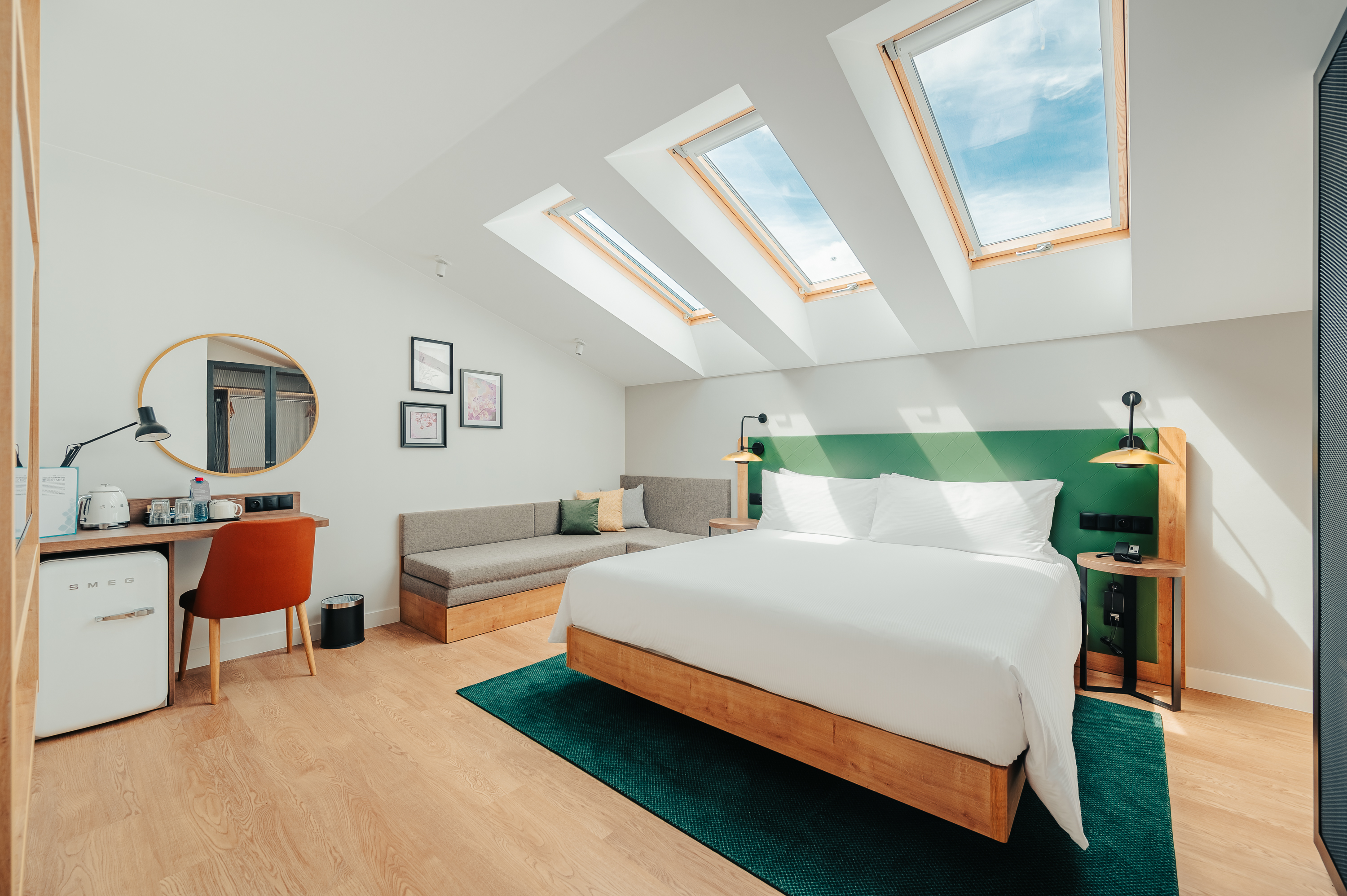 Double King Size Bed