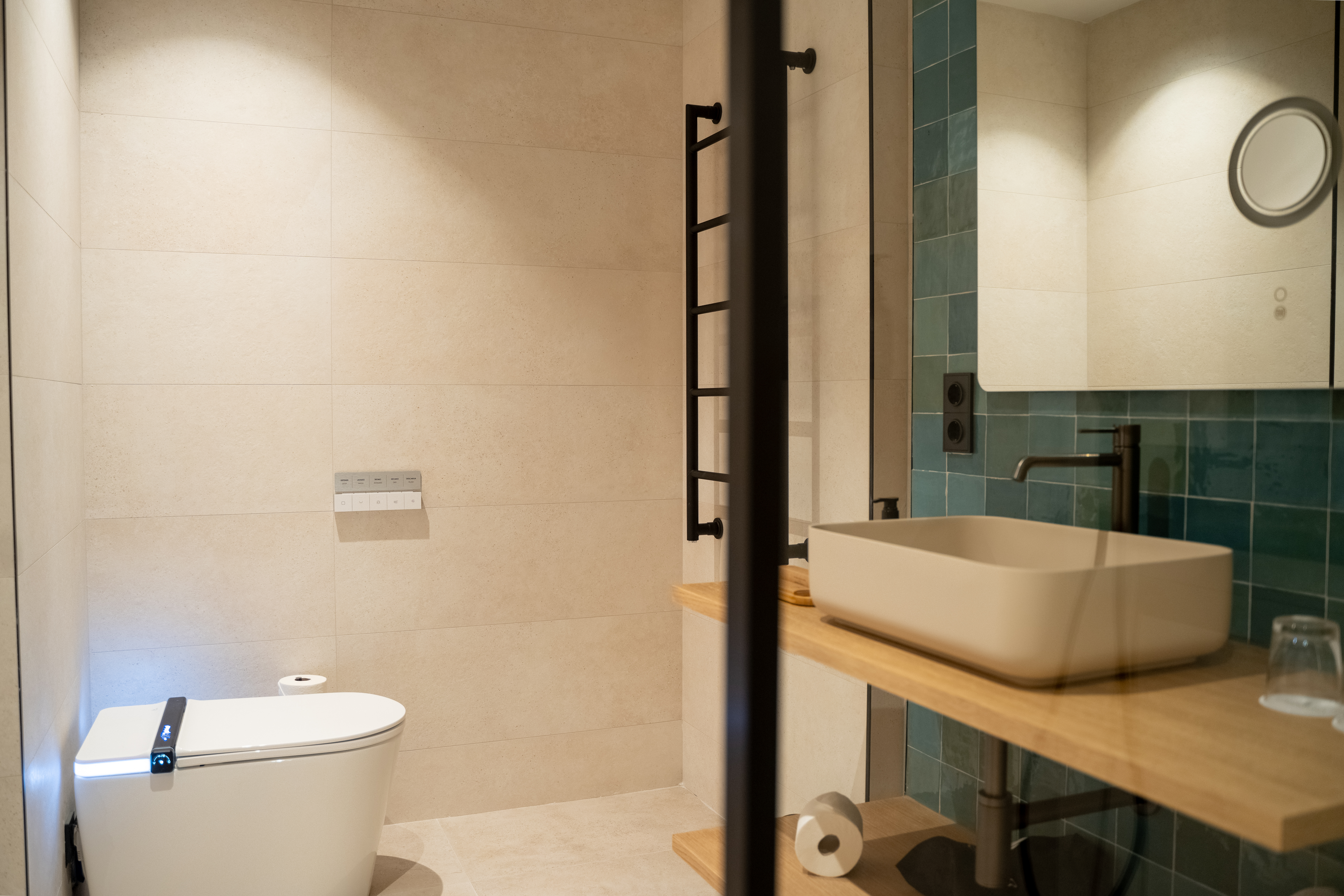 Double or Twin Deluxe