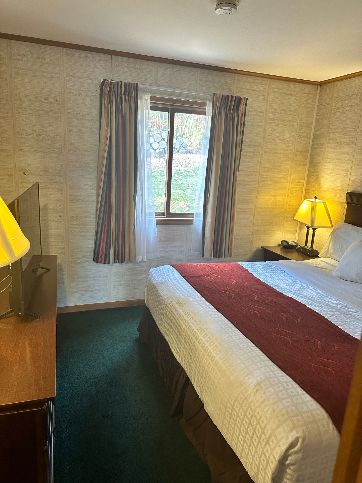 Family Room Classic Two Bedrooms