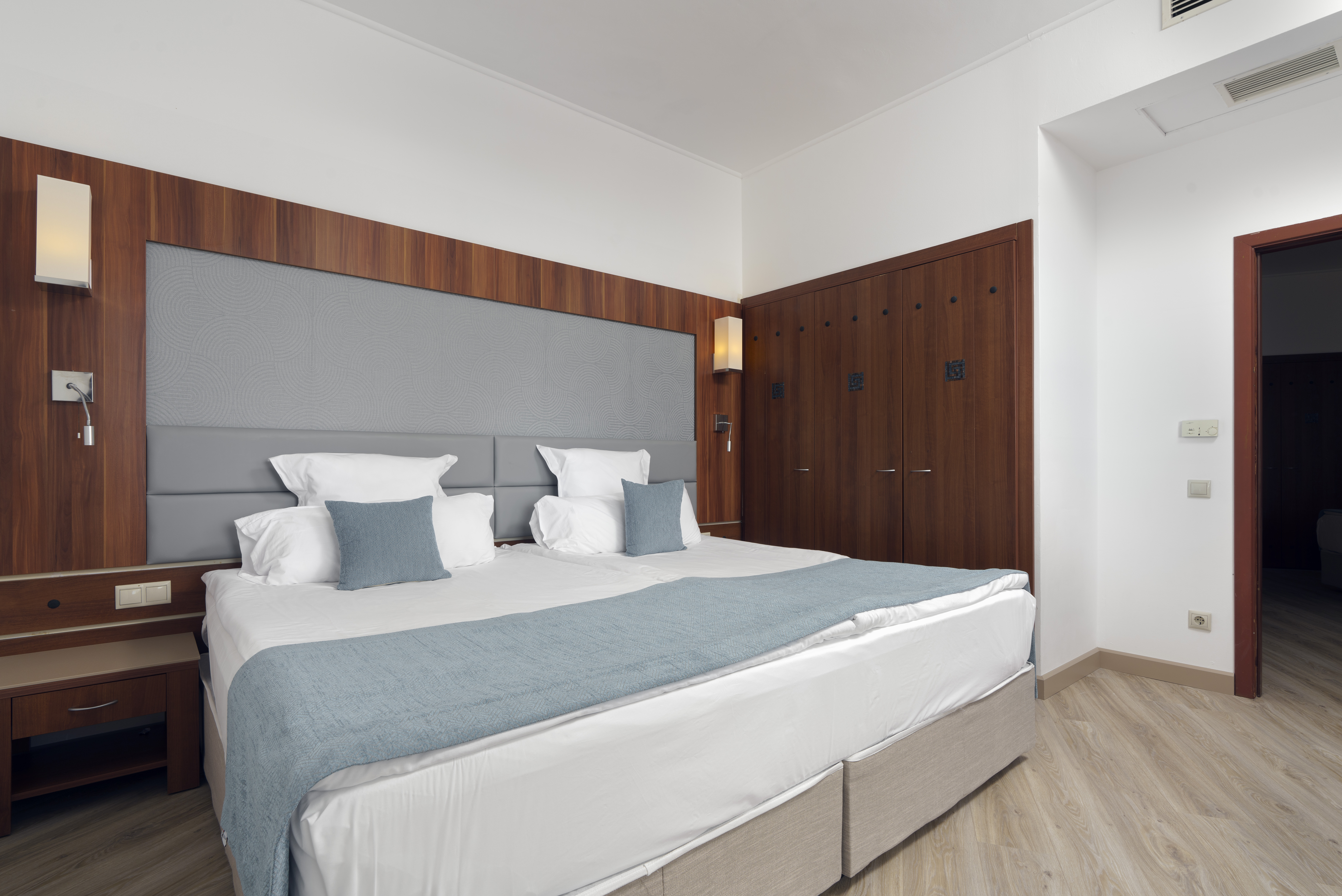 Family Room Standard