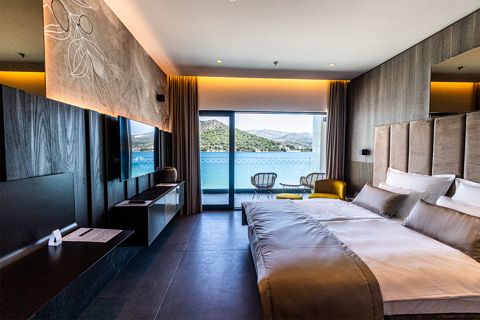 Double or Twin Superior Sea View