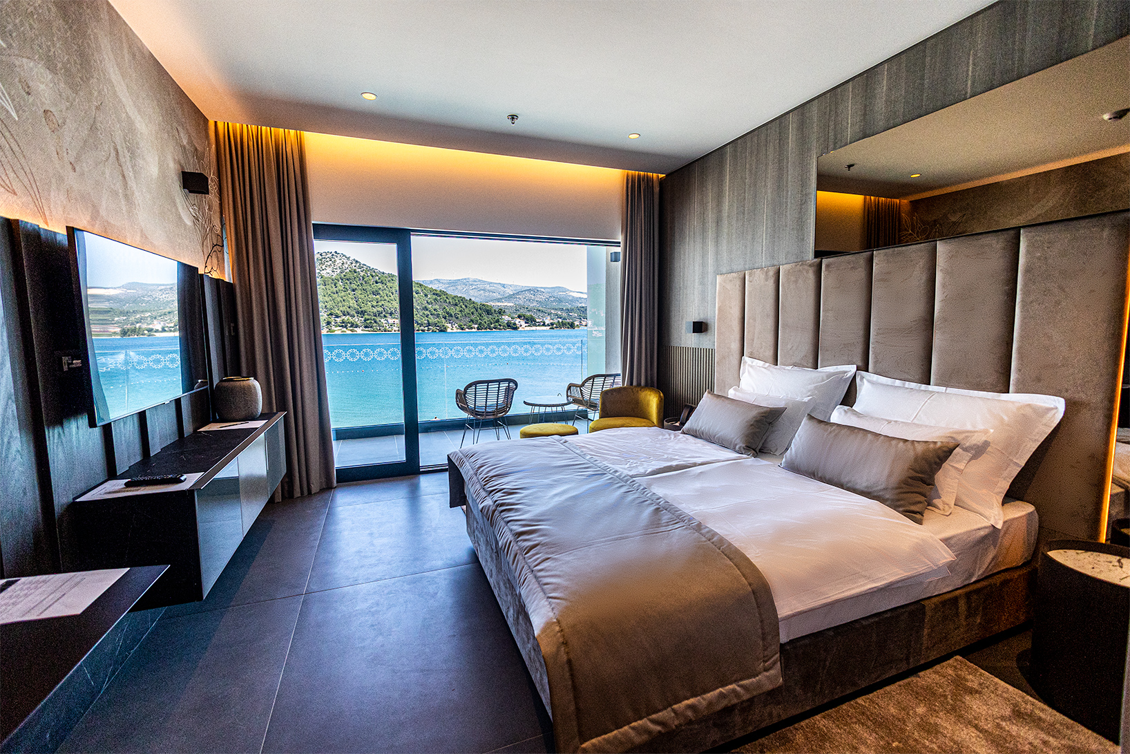 Double or Twin Superior Sea View