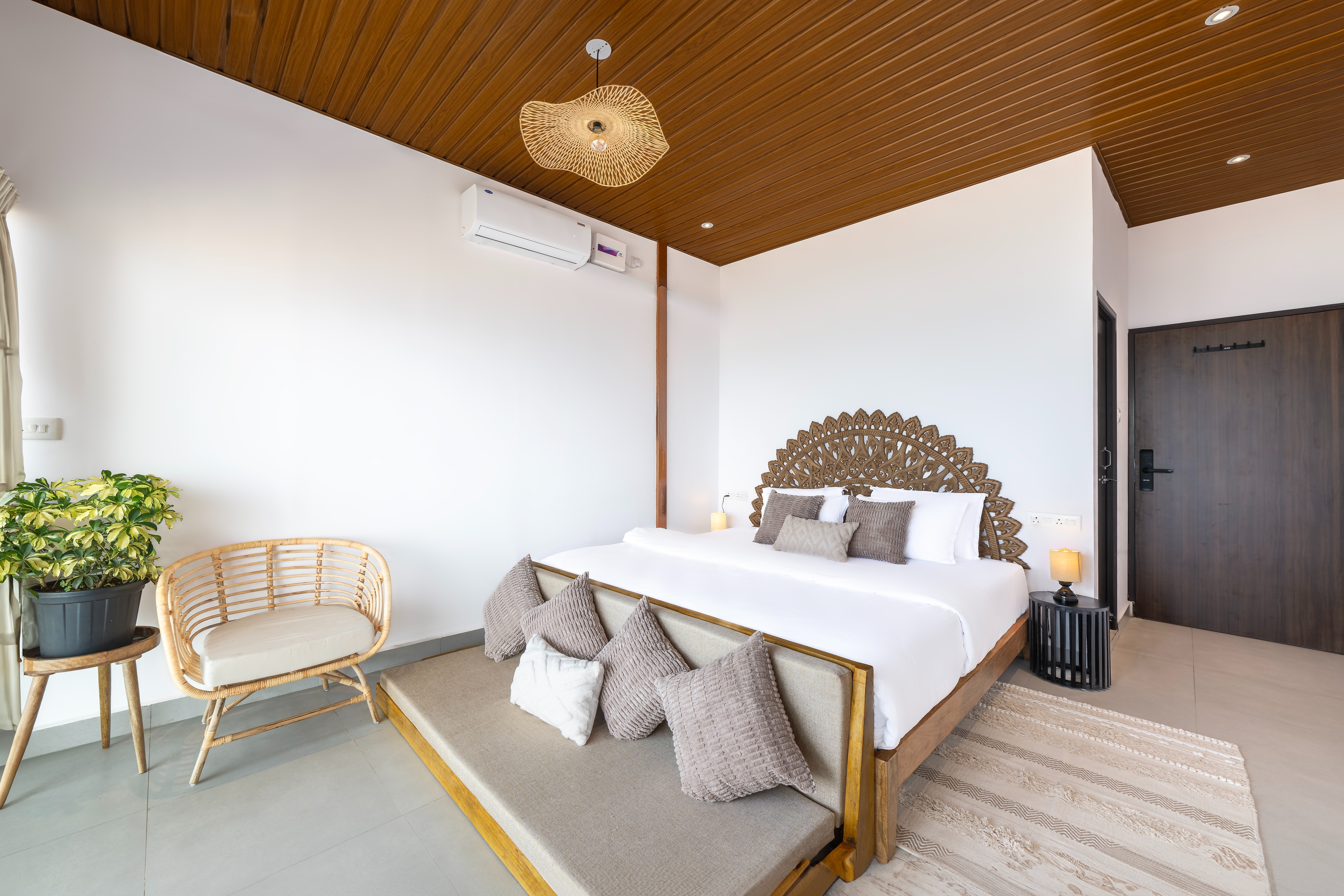 Double King Size Bed