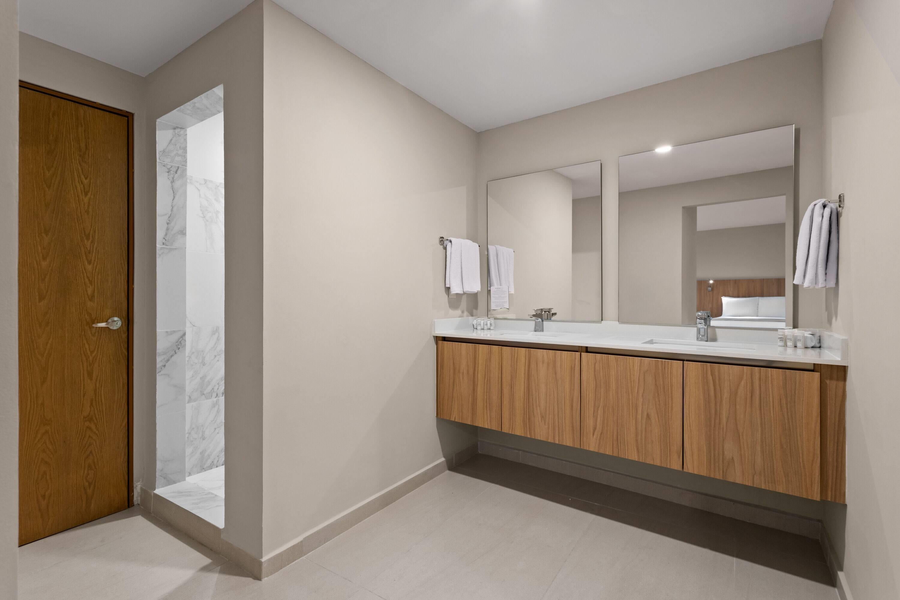 Suite Three Bedrooms