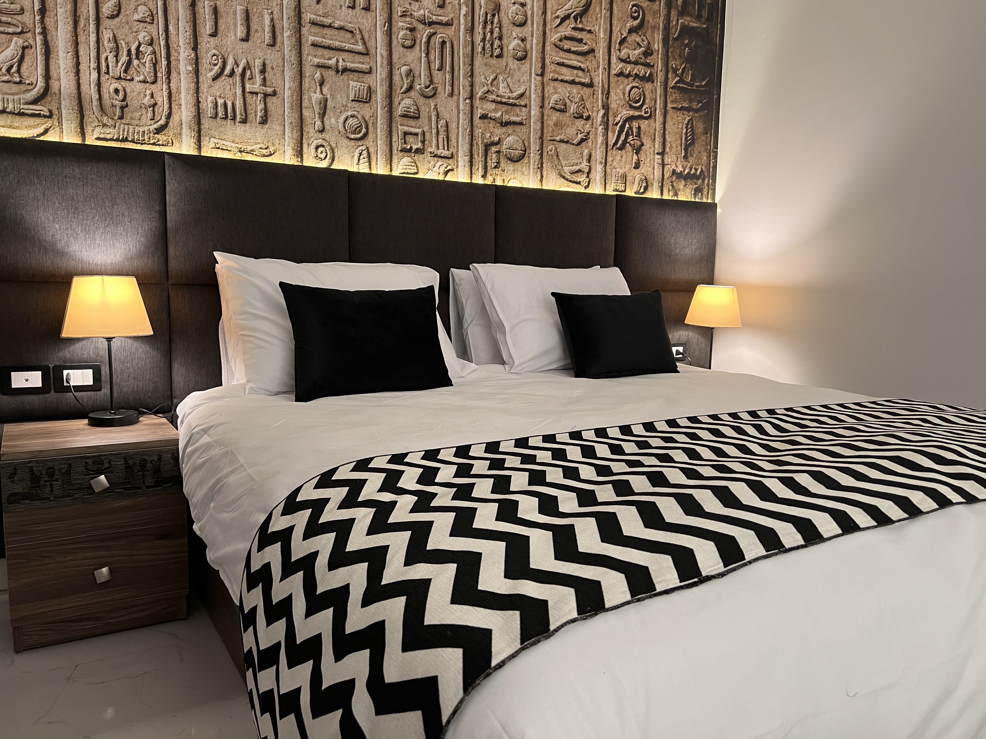 Double Deluxe King Bed