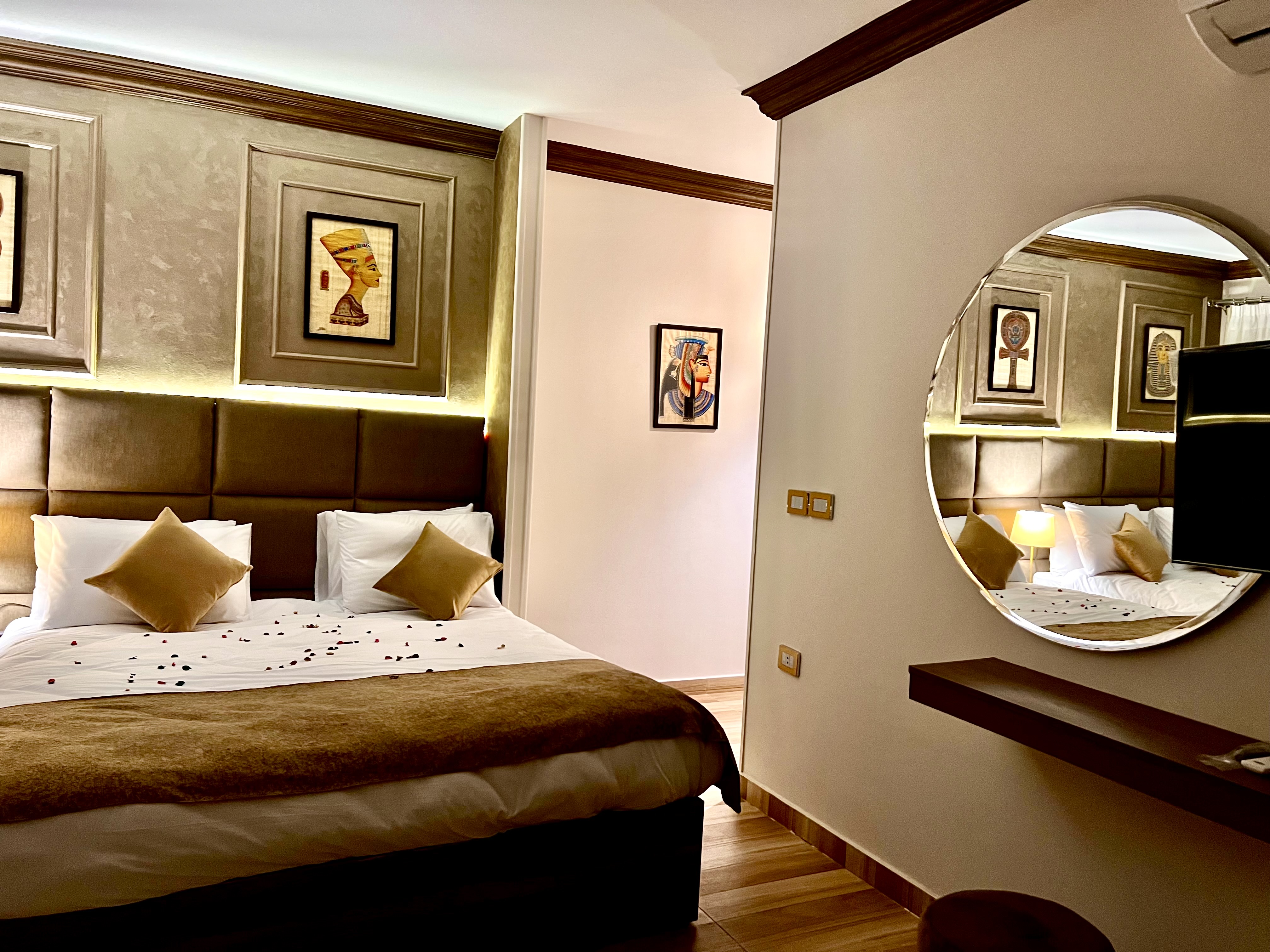 Quadruple Superior King Bed