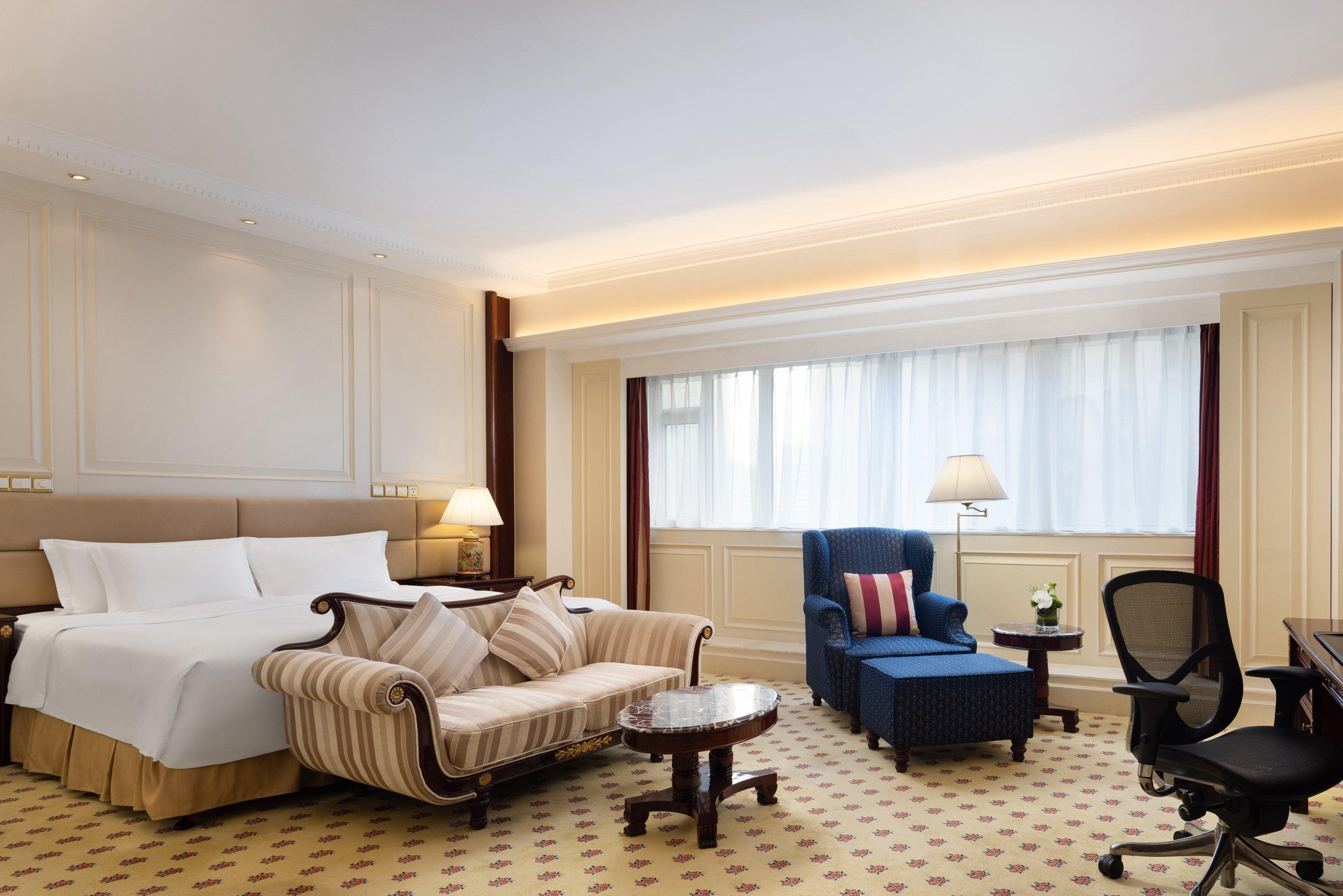 Junior Suite King Size Bed