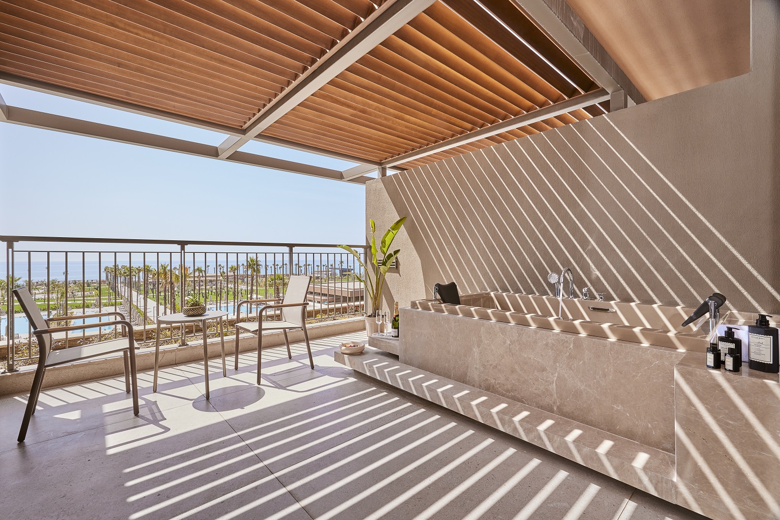 Double Single with Jacuzzi