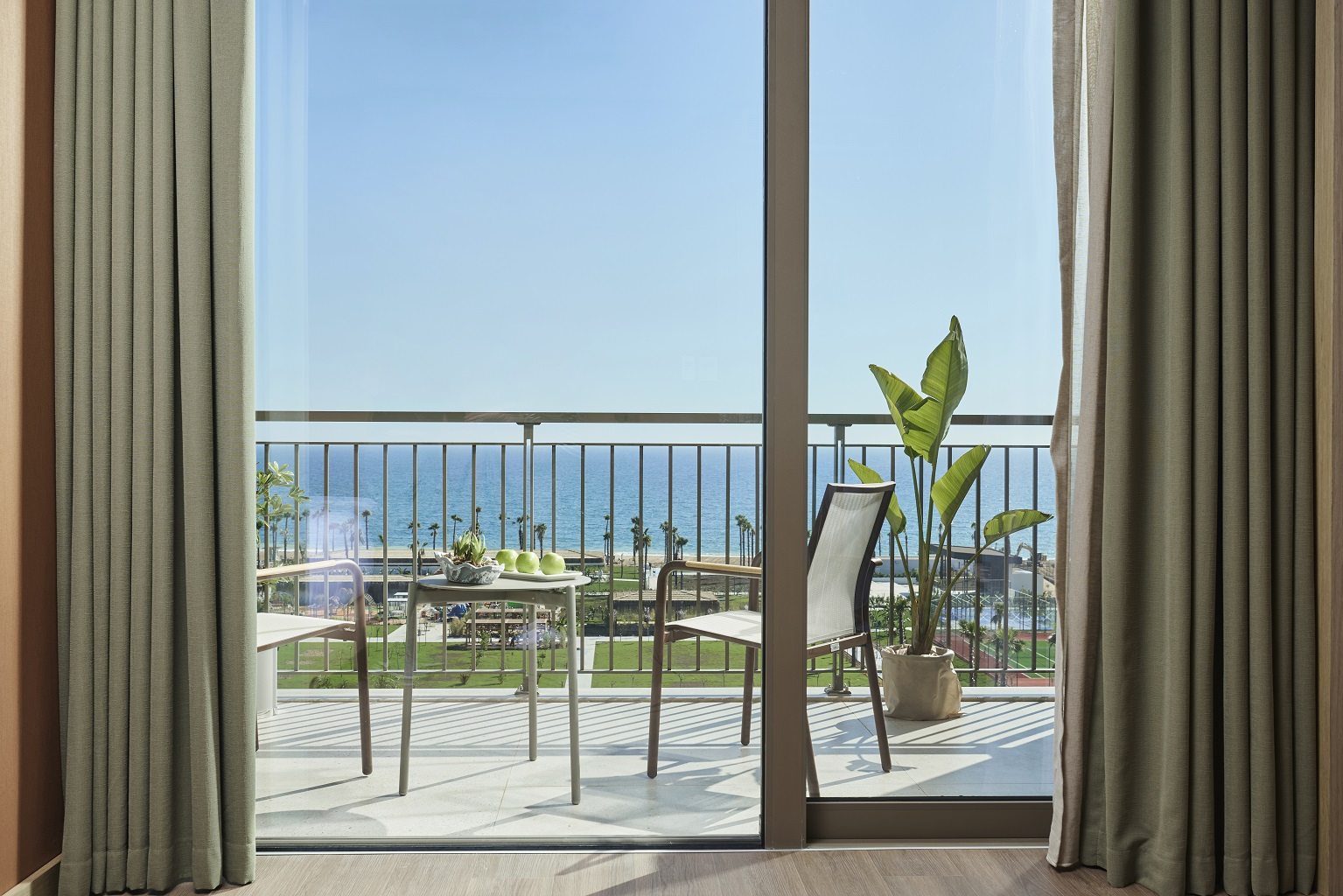 Family Room Sea View