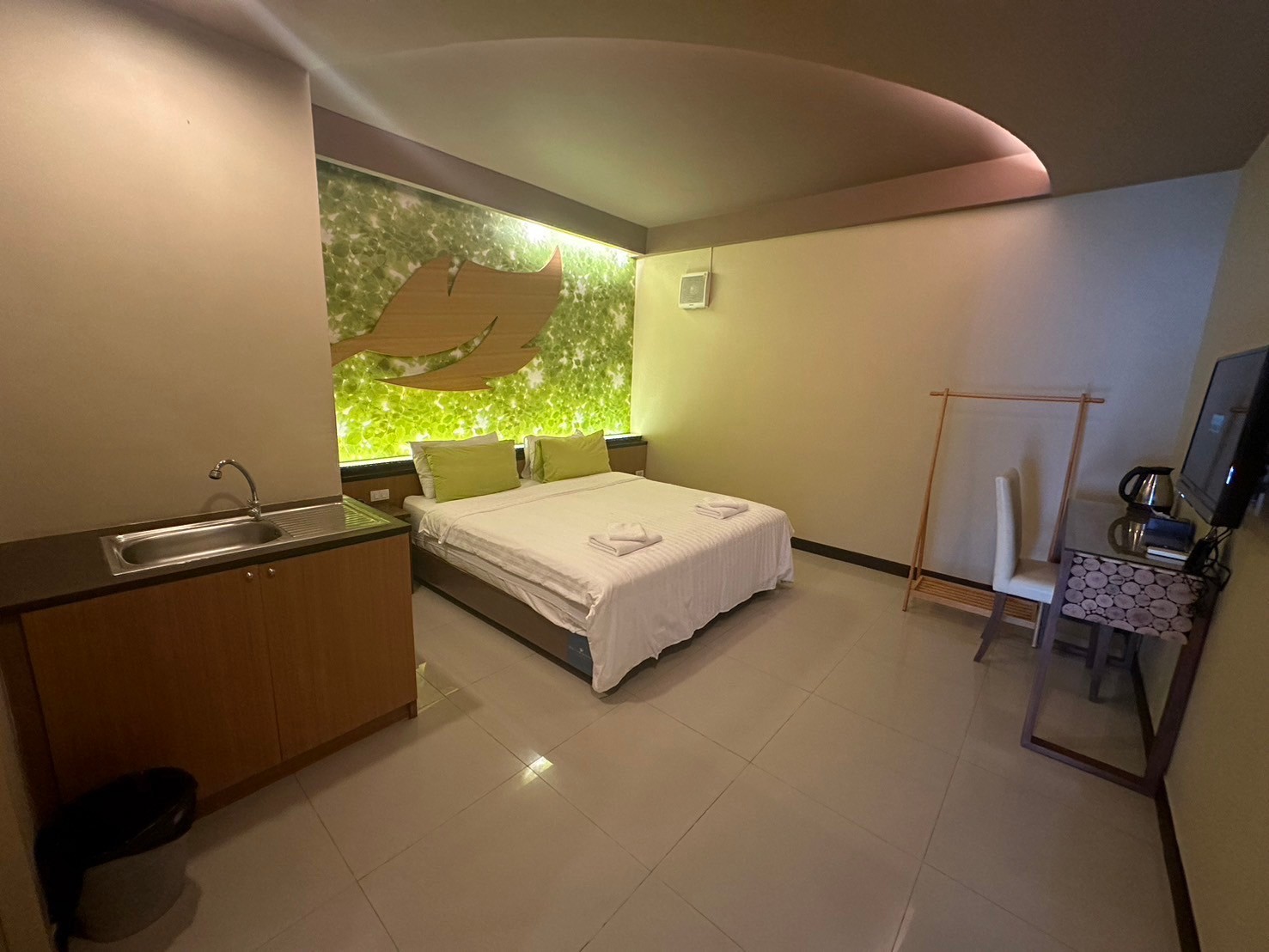 Double or Twin Standard