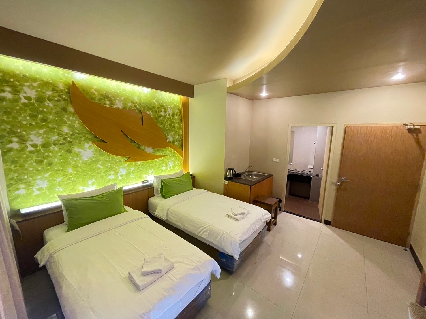 Double or Twin Superior