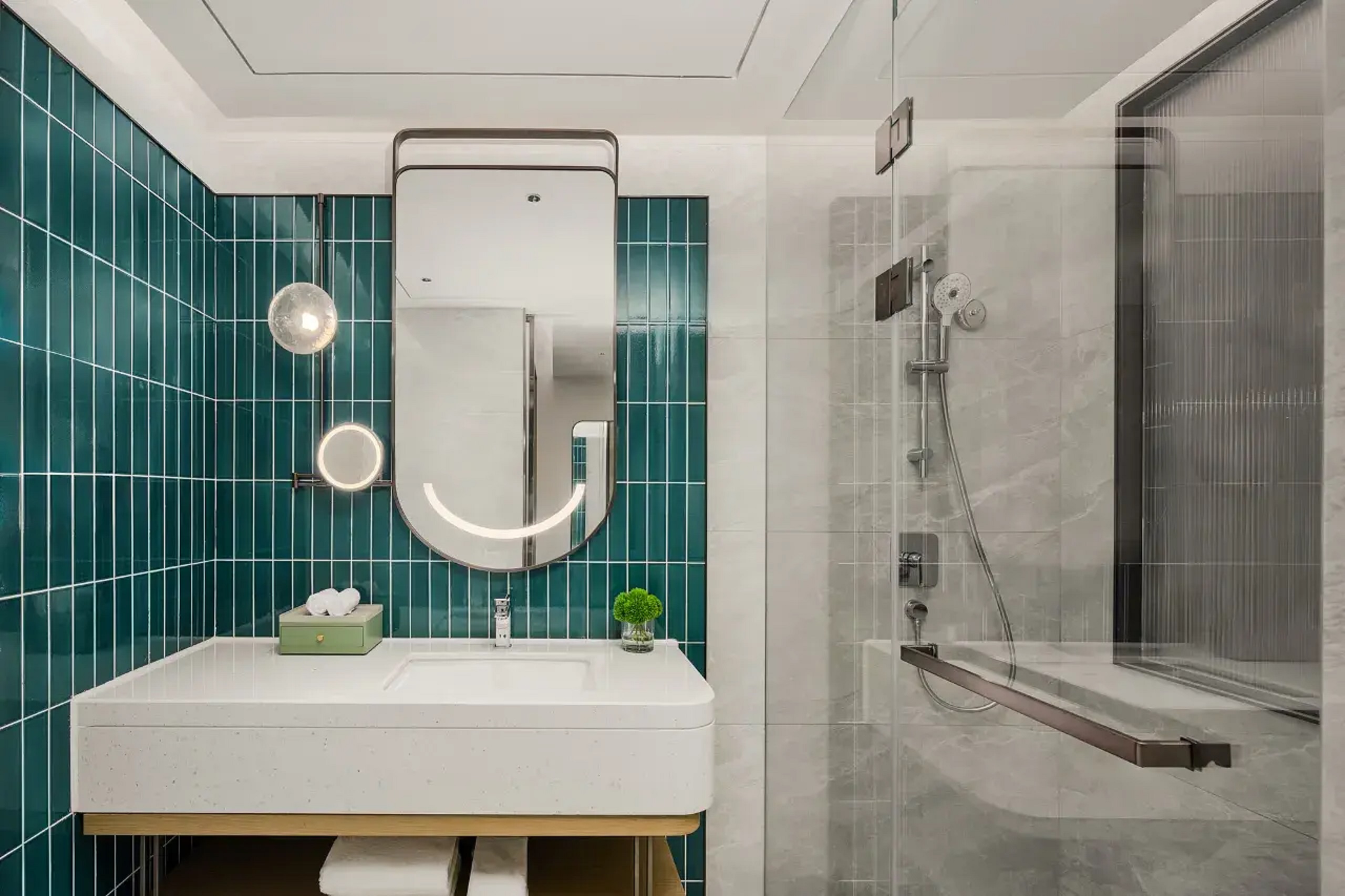 Suite with Kitchenette